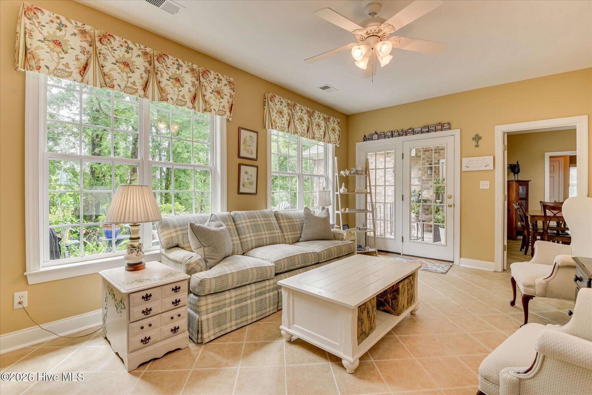 211 River Wind Drive Property Photo 26