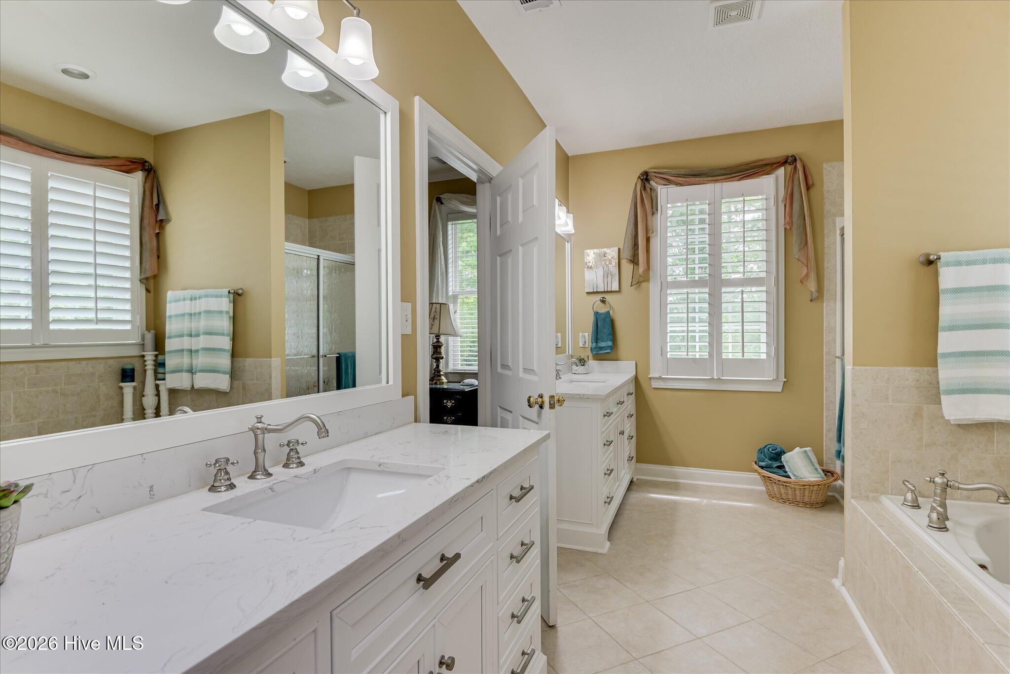 211 River Wind Drive Property Photo 30