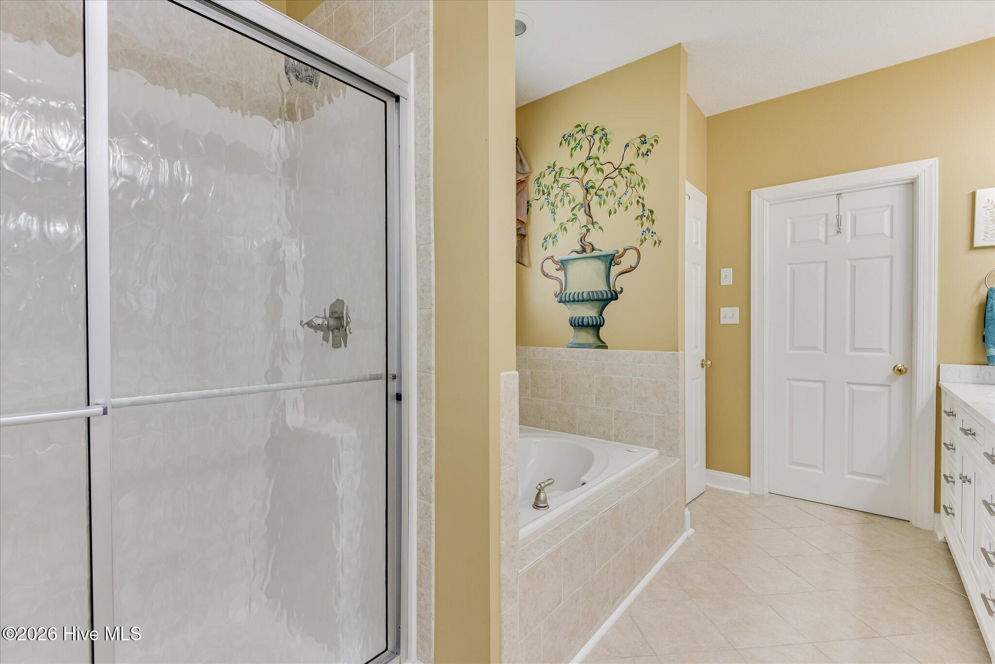 211 River Wind Drive Property Photo 31