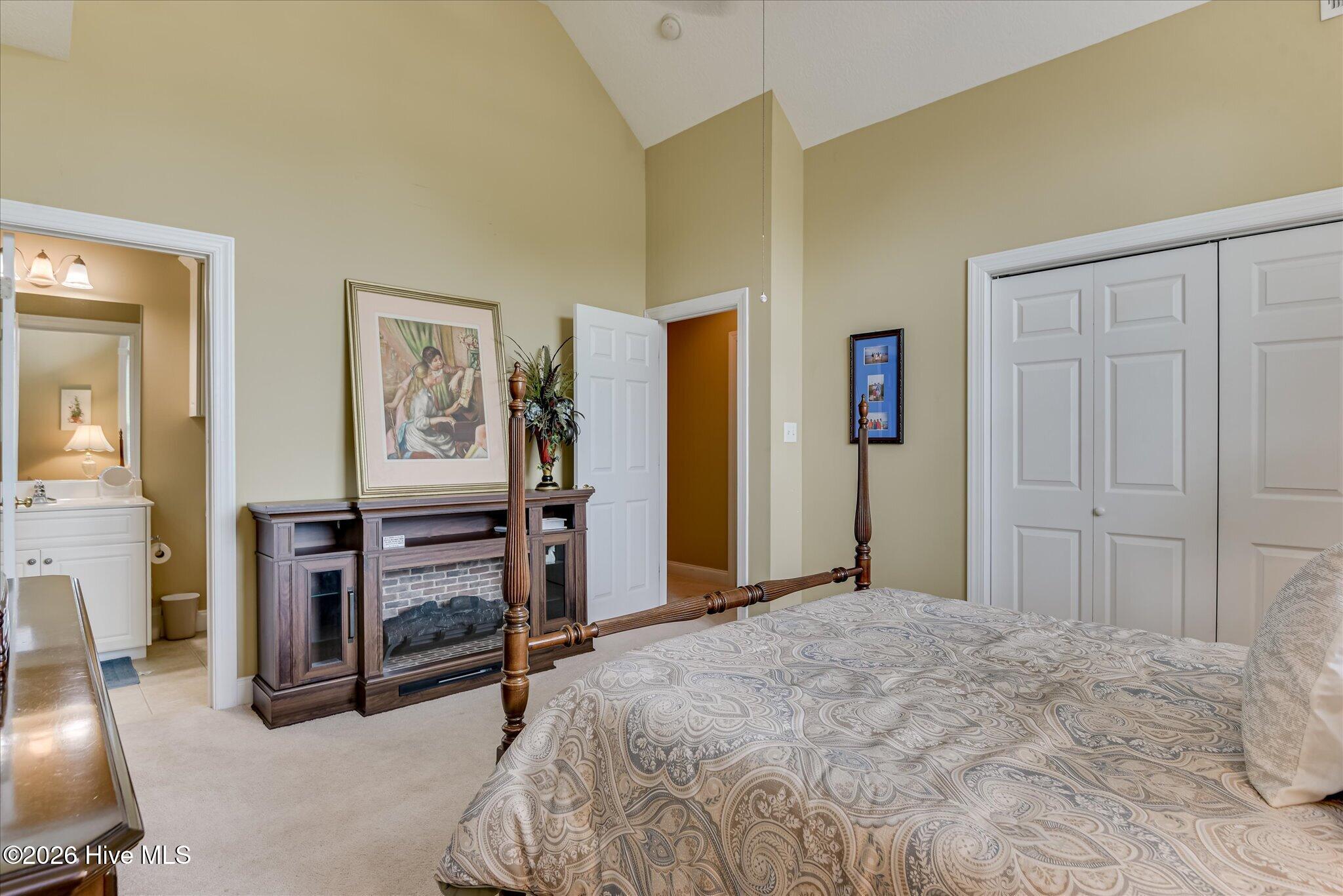 211 River Wind Drive Property Photo 35