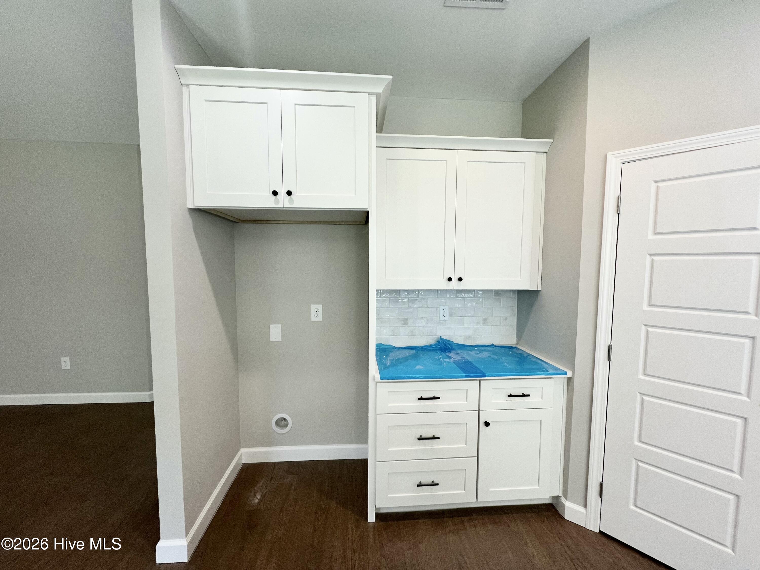 306 Creeks Edge Drive Property Photo 7