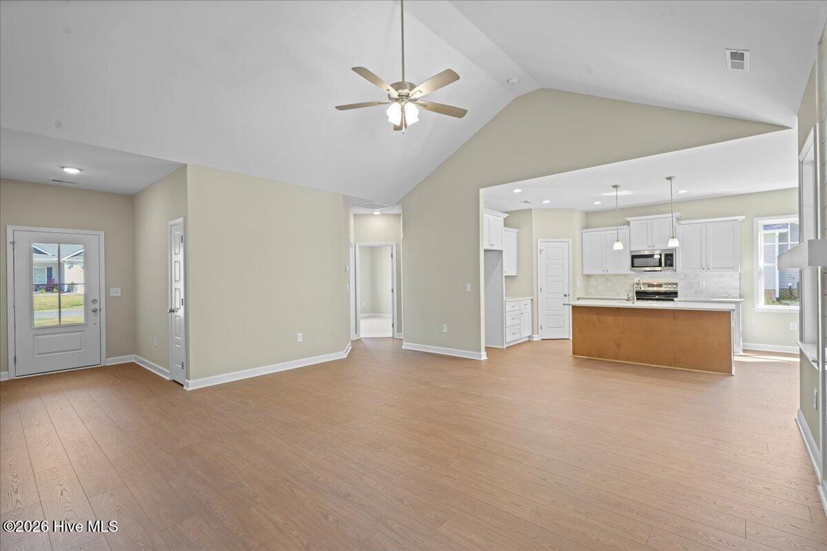 306 Creeks Edge Drive Property Photo 11