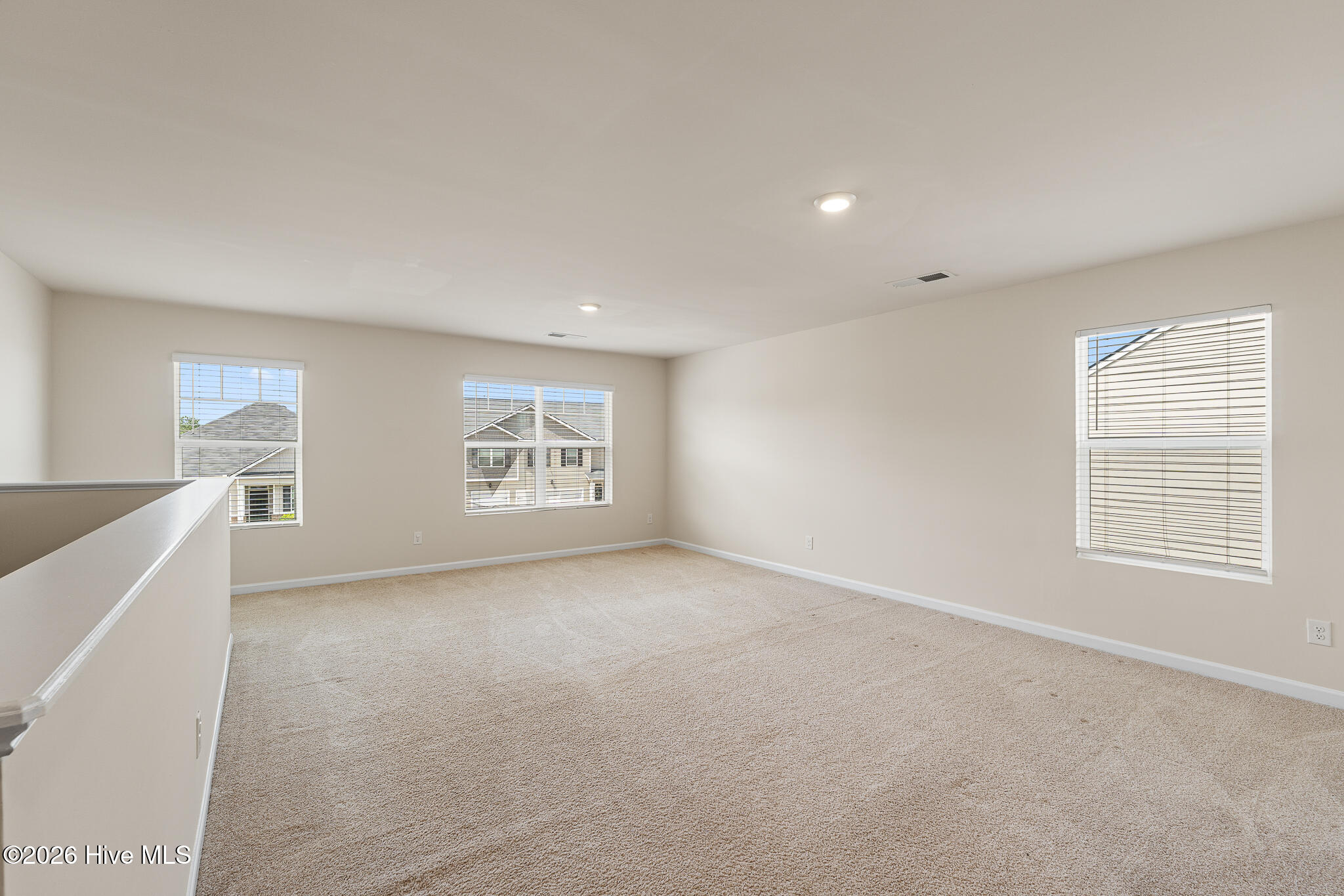 3262 Carmine Avenue Property Photo 12