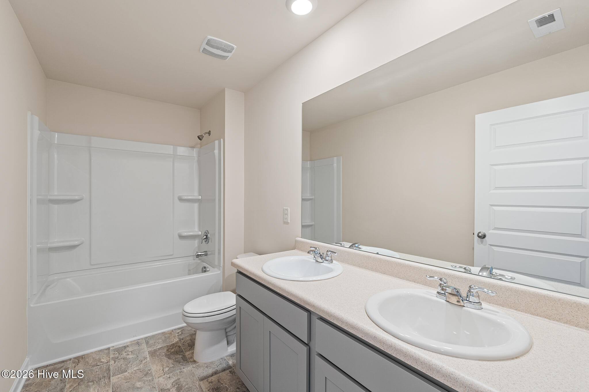 3262 Carmine Avenue Property Photo 19
