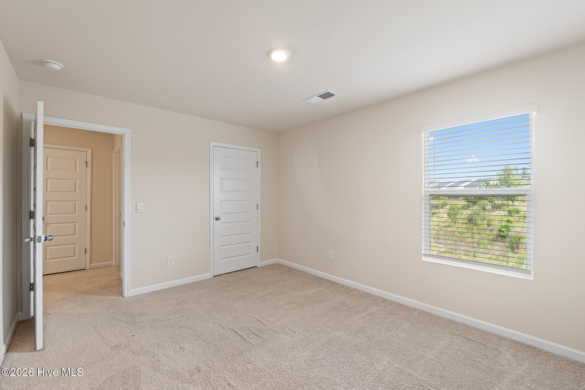 3262 Carmine Avenue Property Photo 27