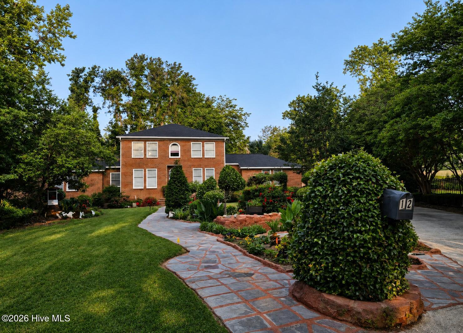 12 Raintree Place Property Photo 1