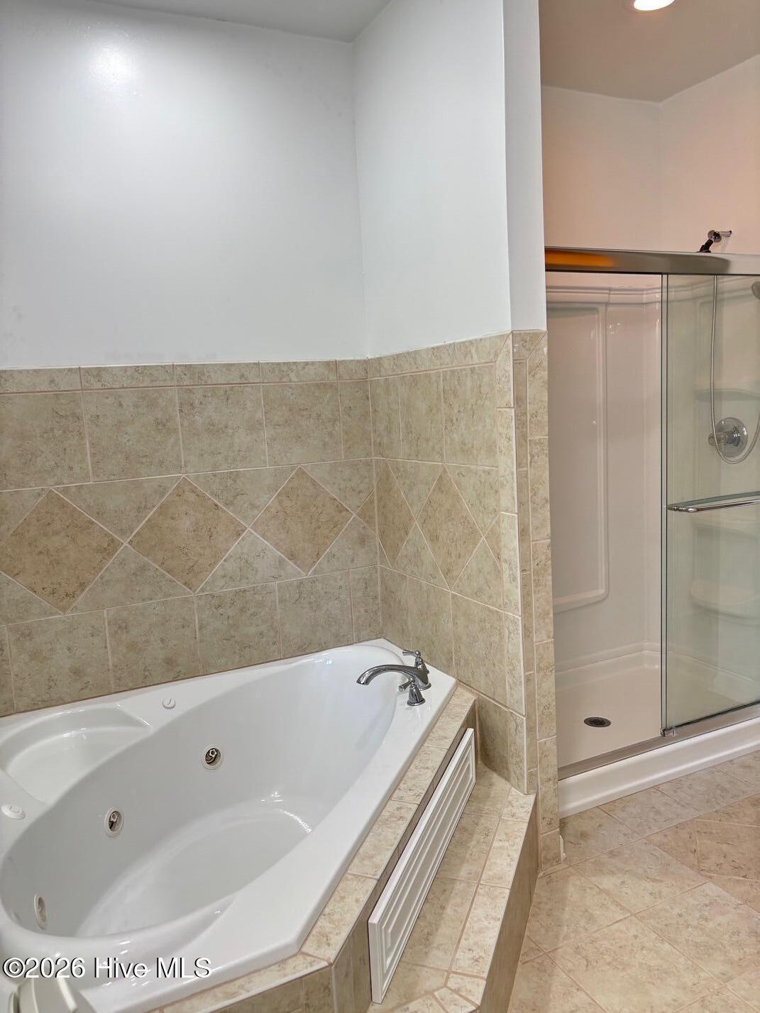 12 Raintree Place Property Photo 16