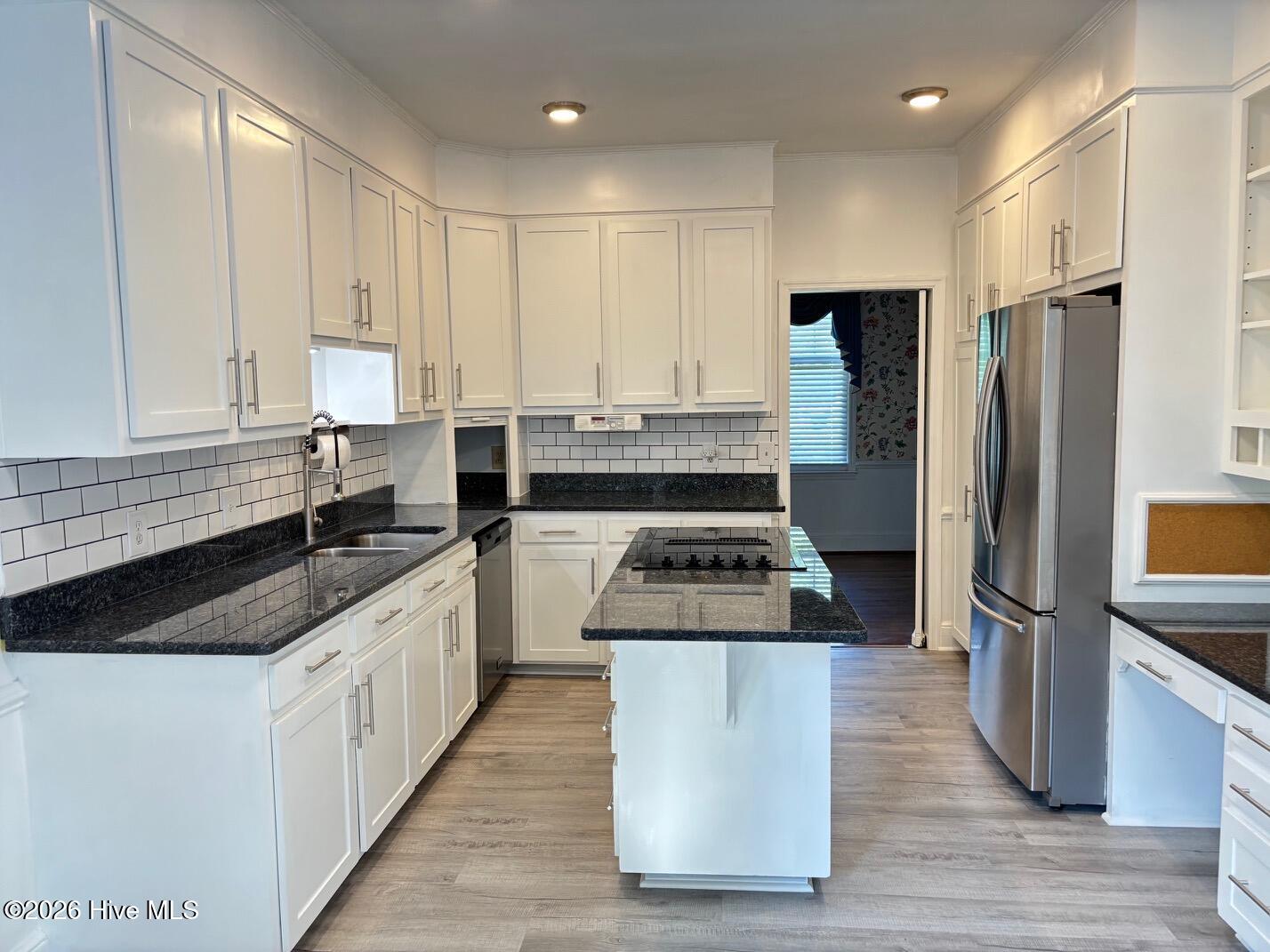 12 Raintree Place Property Photo 19