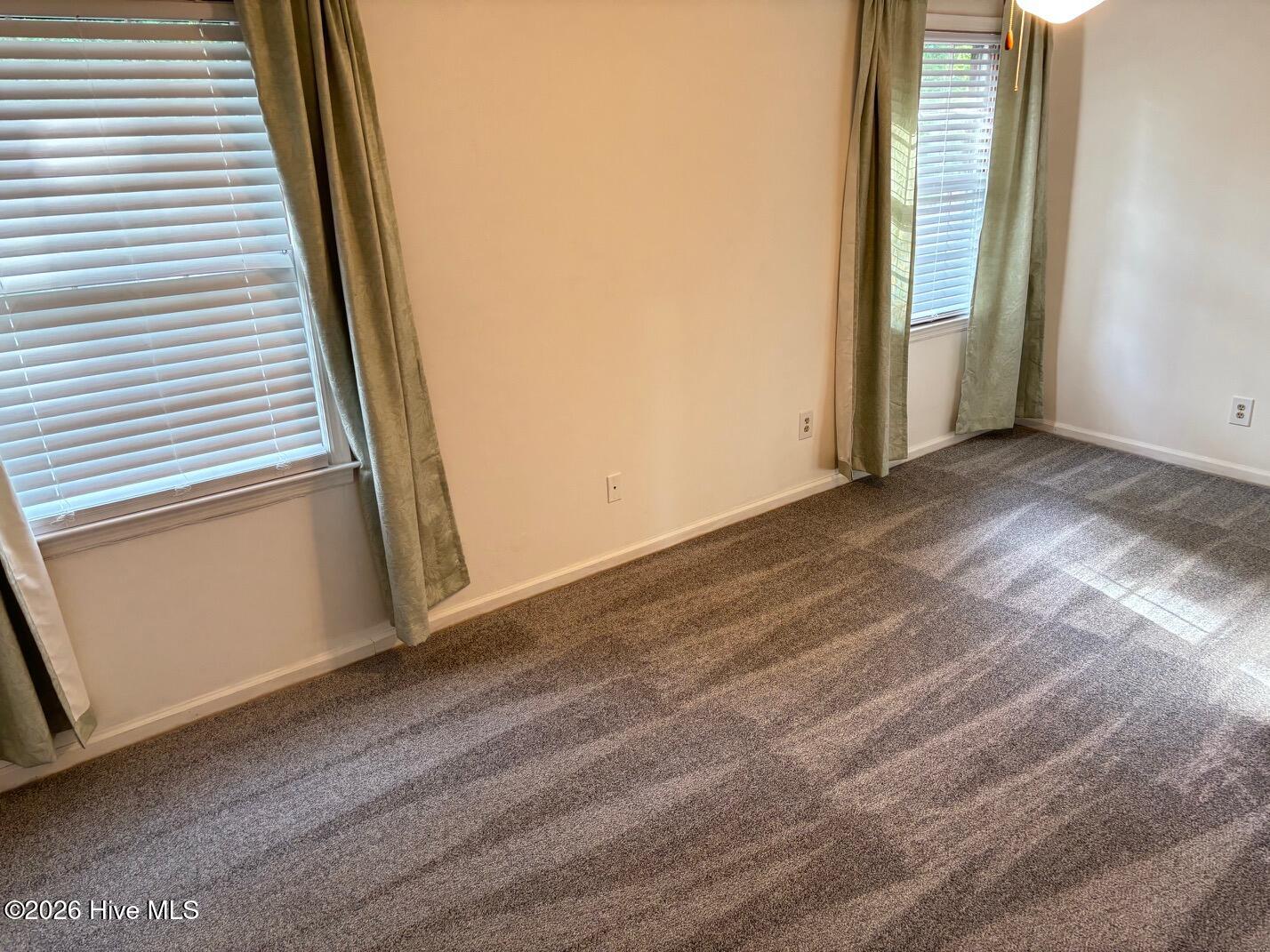 12 Raintree Place Property Photo 27