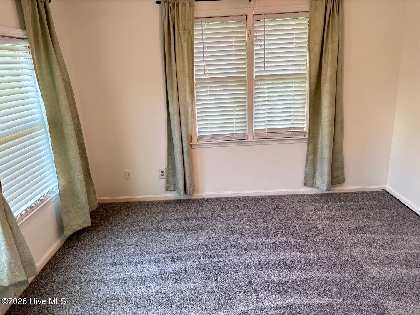 12 Raintree Place Property Photo 28