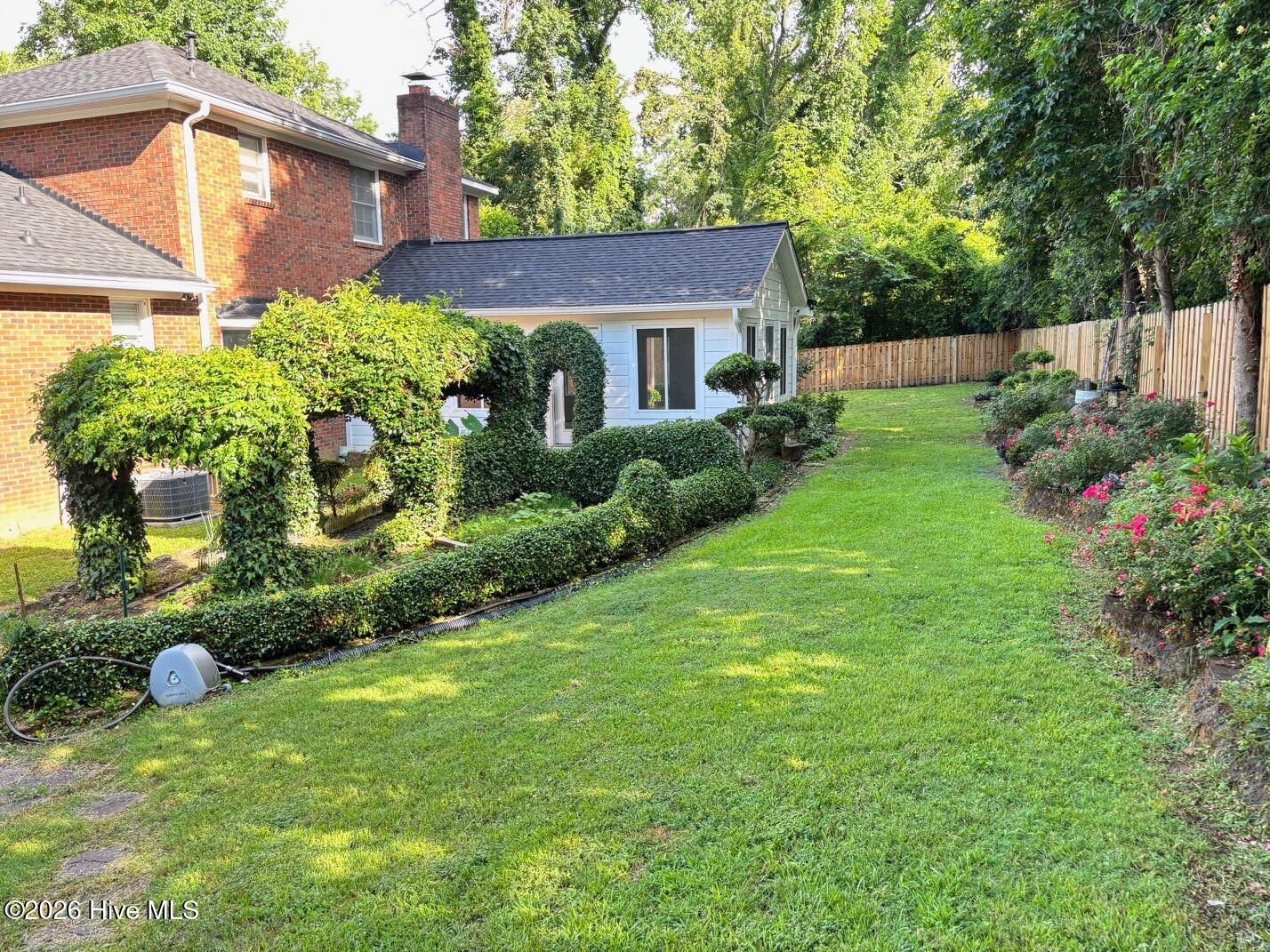 12 Raintree Place Property Photo 30