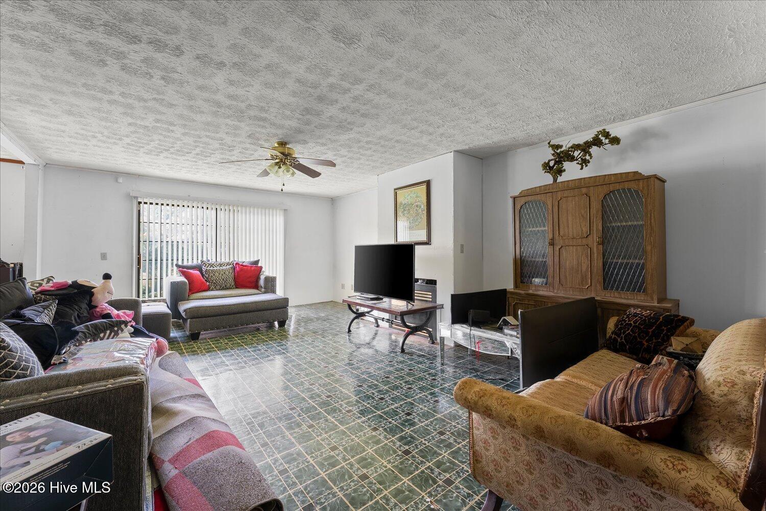 1817 Cato Road Property Photo 4