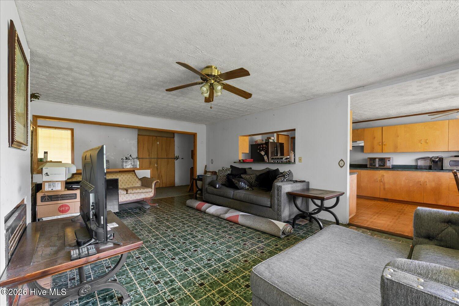 1817 Cato Road Property Photo 5