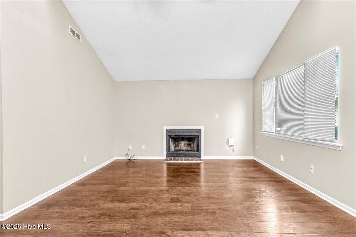 2039 Foxhorn Road Property Photo 6