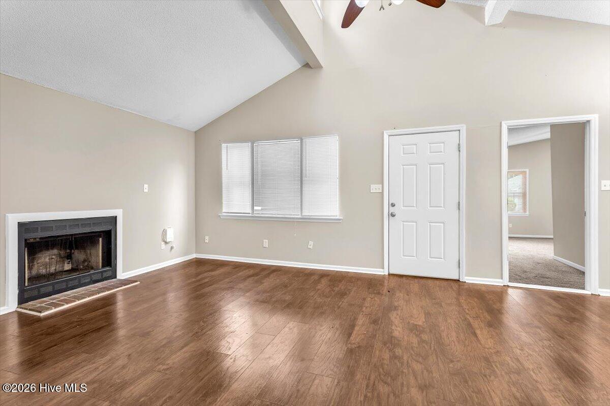 2039 Foxhorn Road Property Photo 7