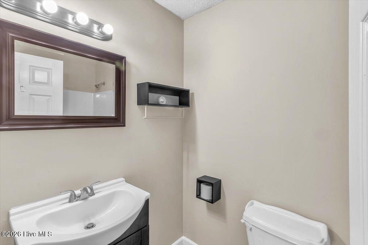 2039 Foxhorn Road Property Photo 19