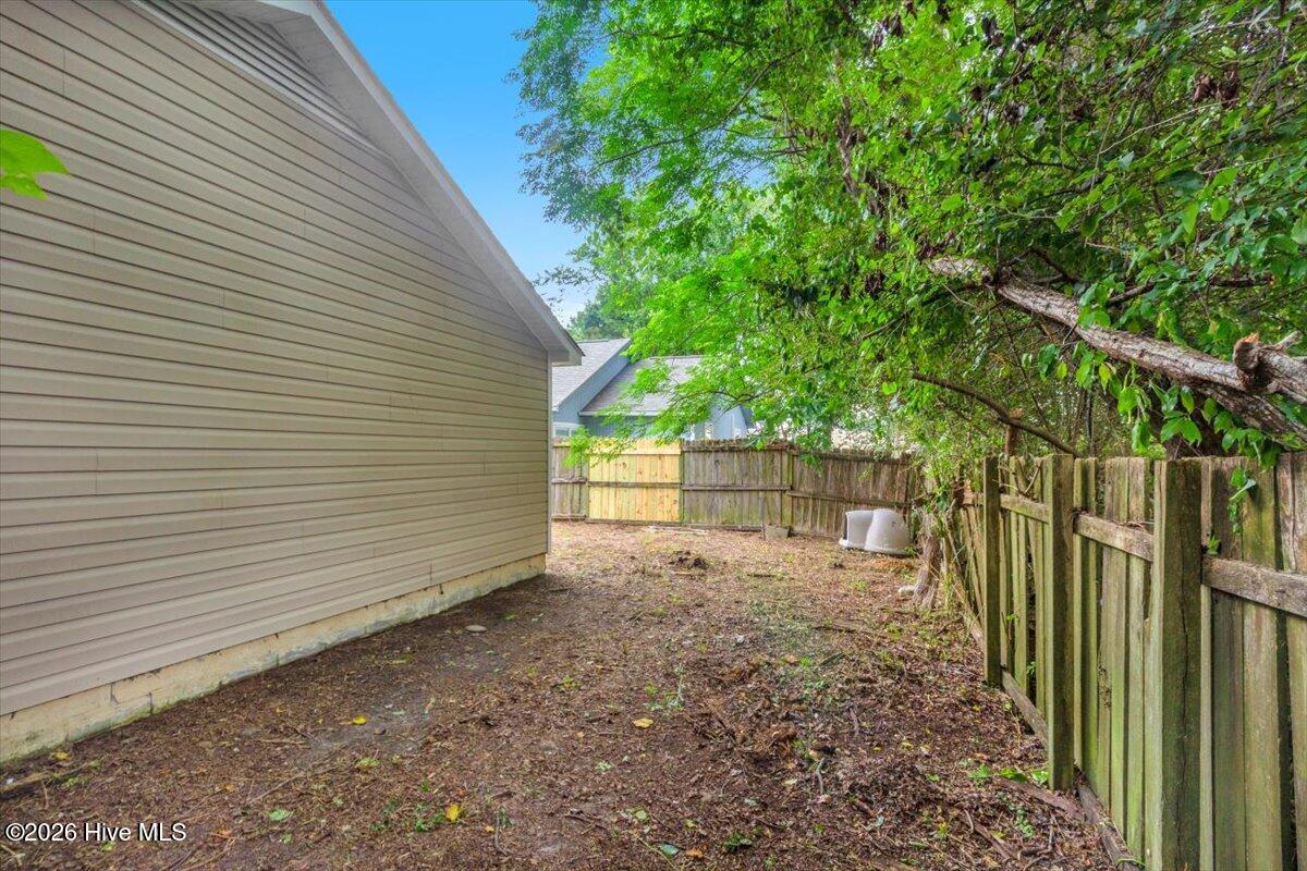 2039 Foxhorn Road Property Photo 31