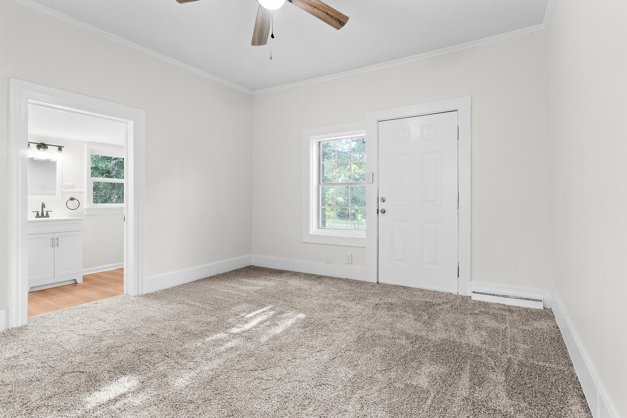 1740 Verdery Street Property Photo 14