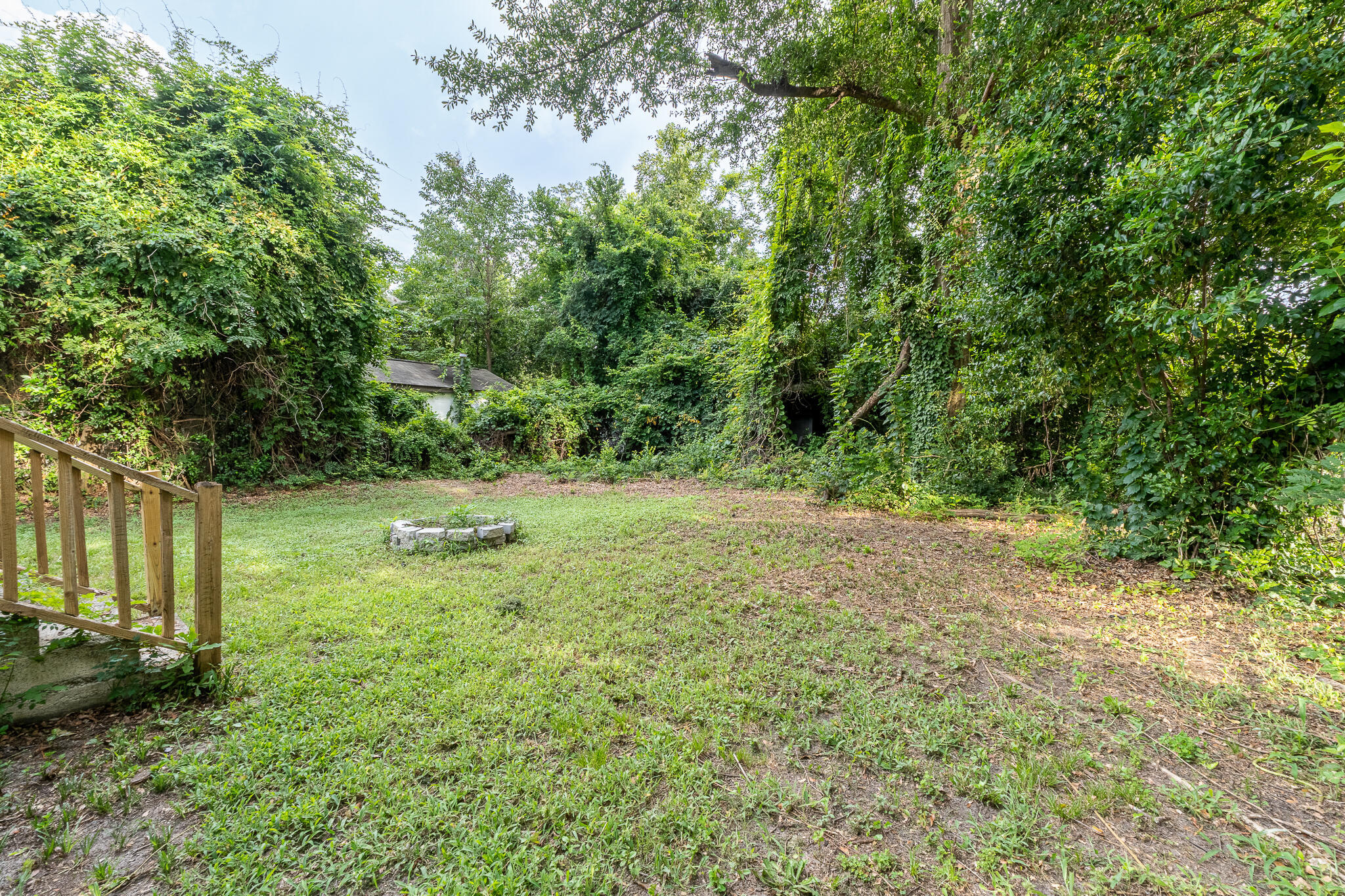 1740 Verdery Street Property Photo 23