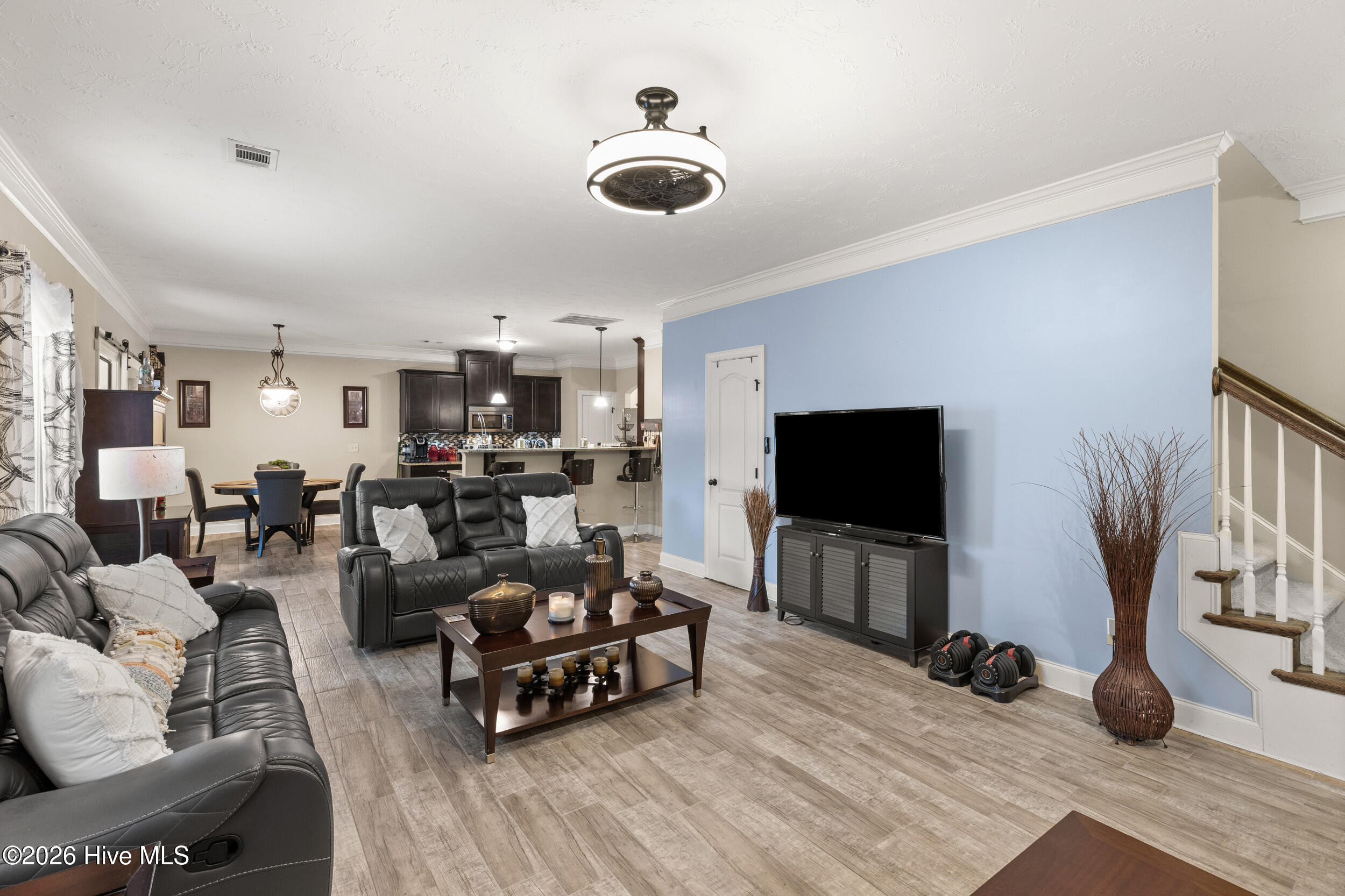 2211 Plum Drive Property Photo 10