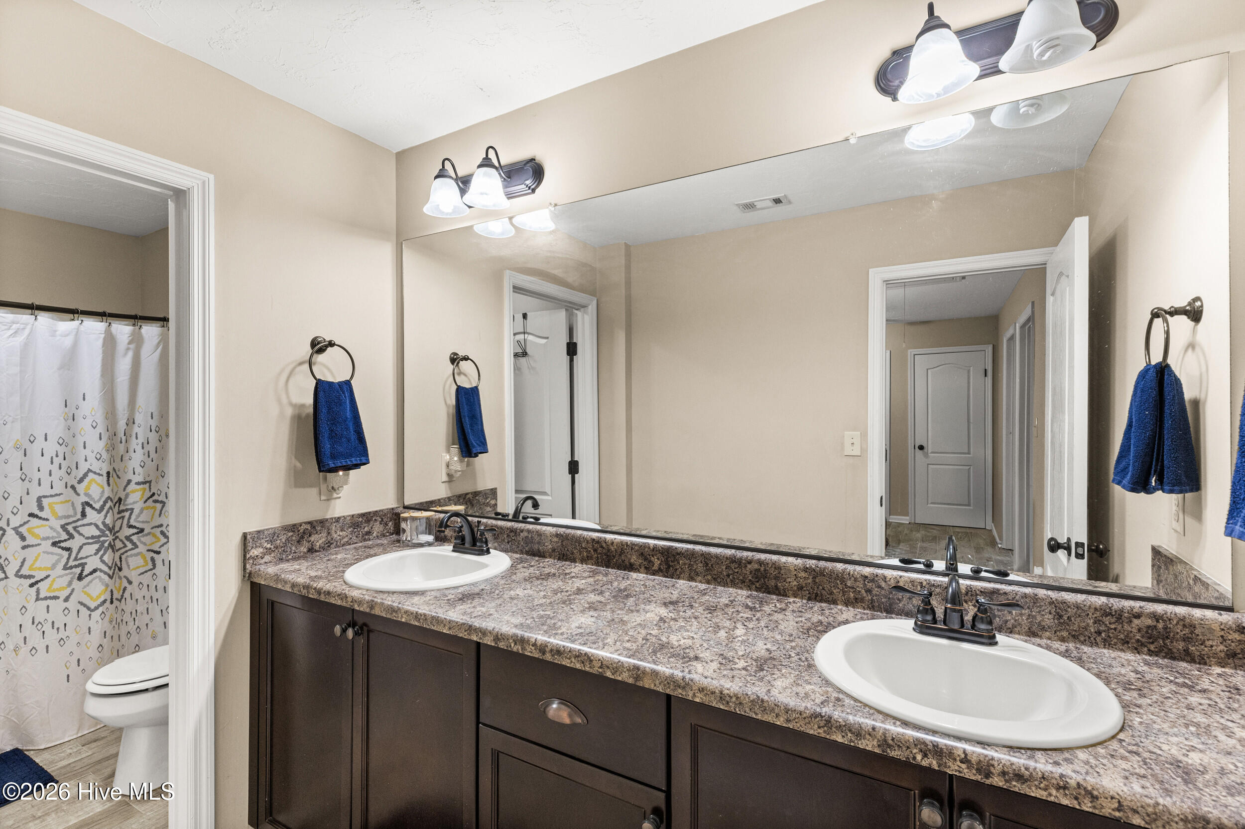 2211 Plum Drive Property Photo 20