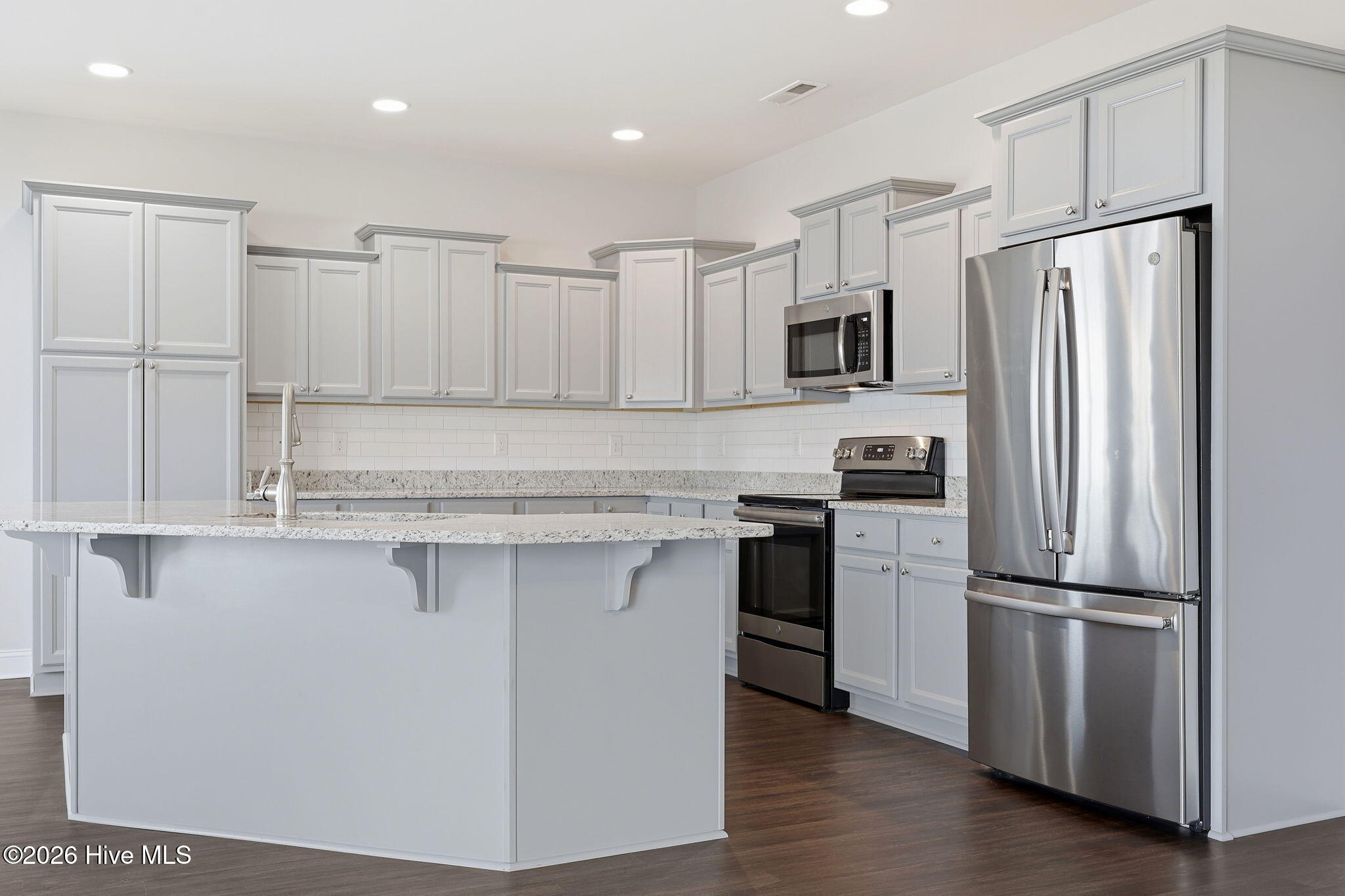 508 Seashore Street Property Photo 15