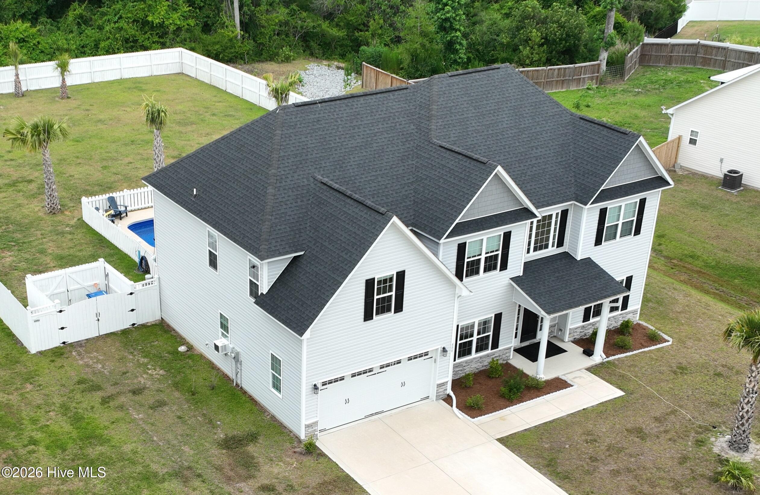 808 Colchester Reef Run Property Photo 1