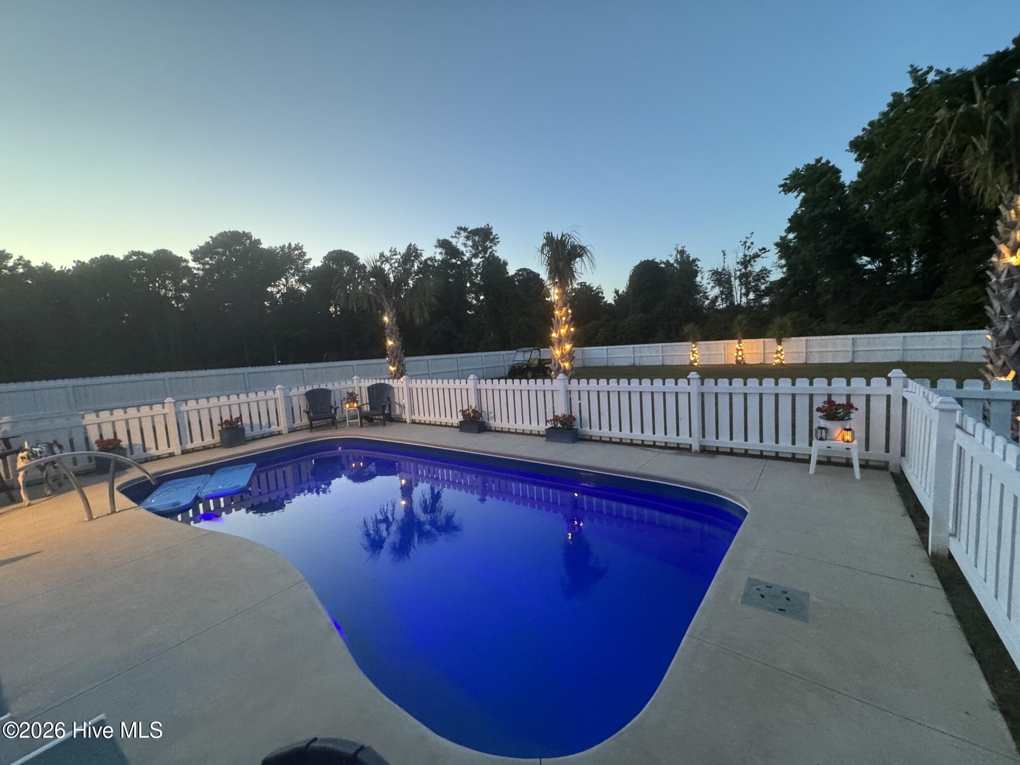 808 Colchester Reef Run Property Photo 2