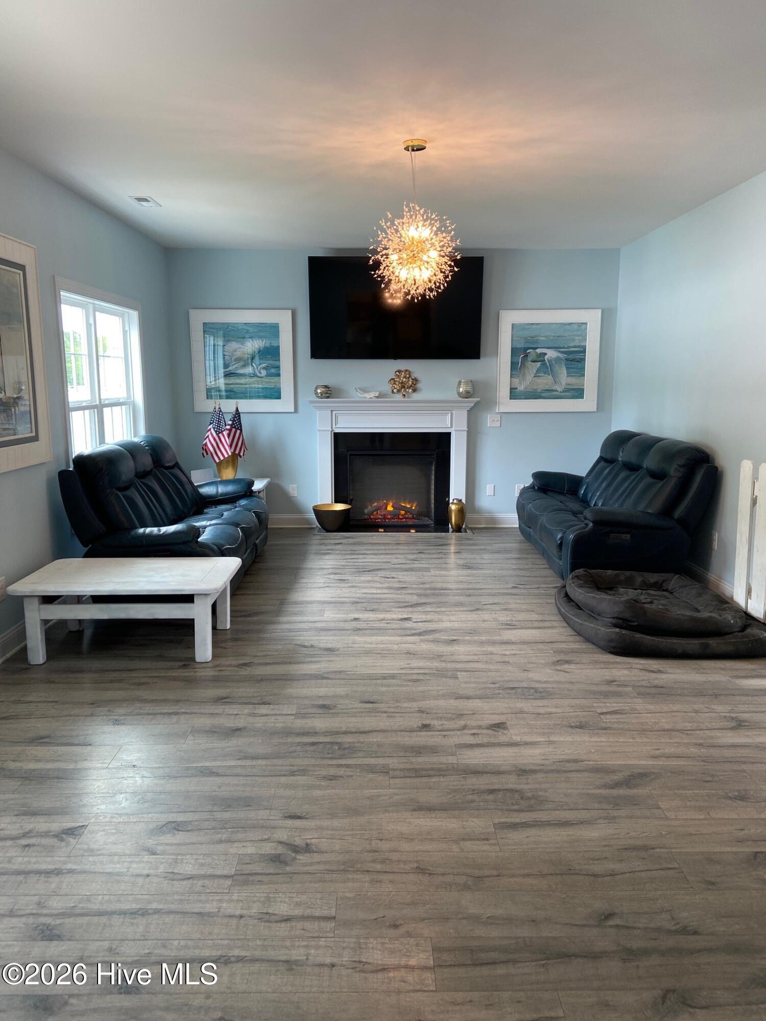 808 Colchester Reef Run Property Photo 9