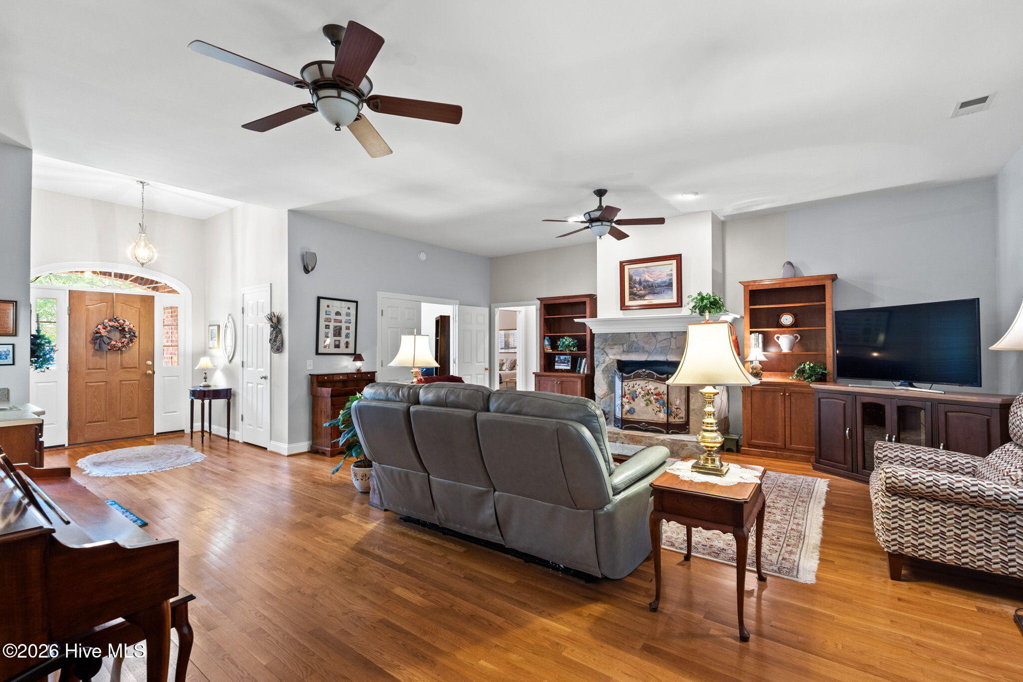 1601 Colonist Square Sw Property Photo 3