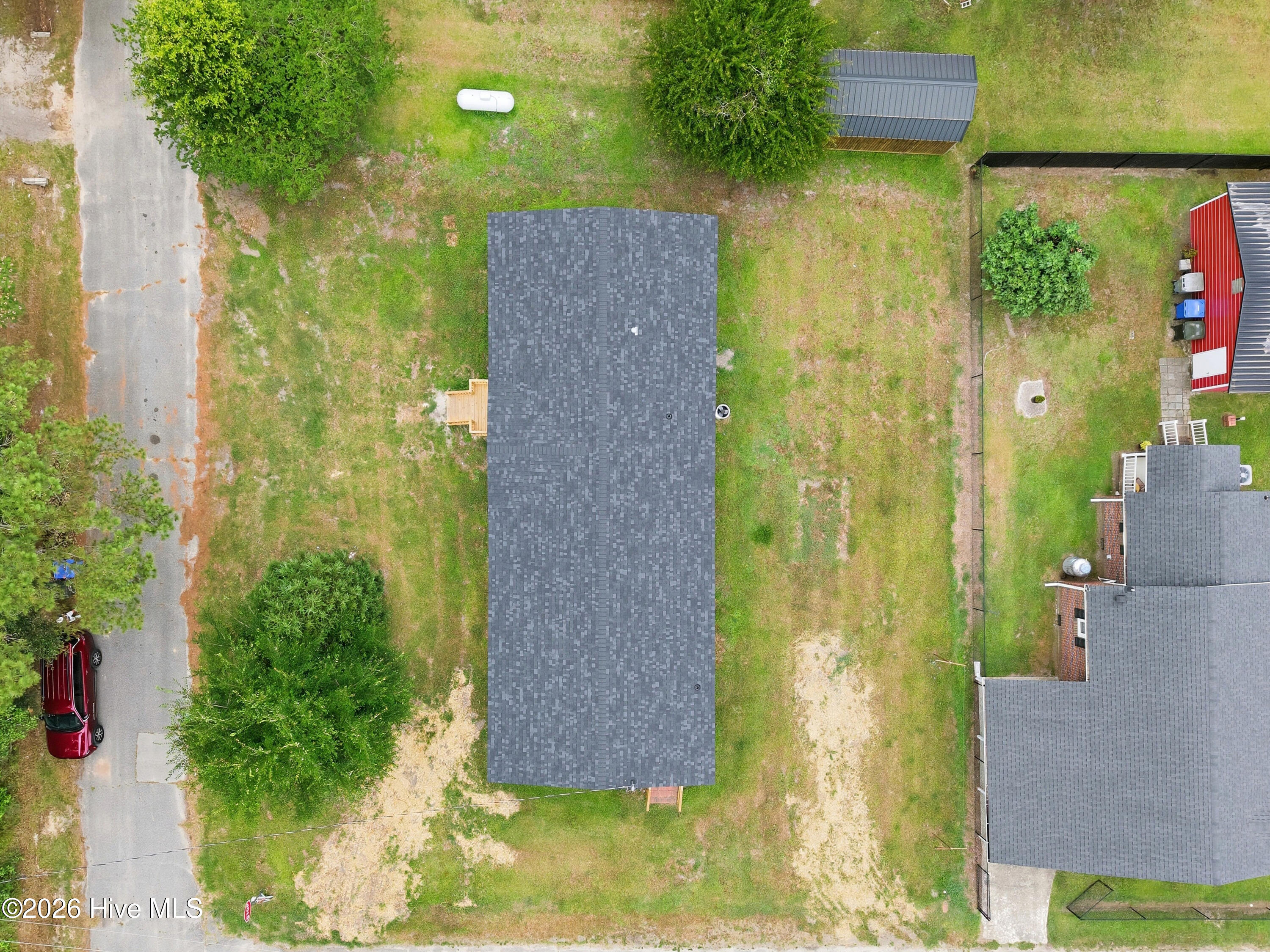 107 W Robertson Street Property Photo 52