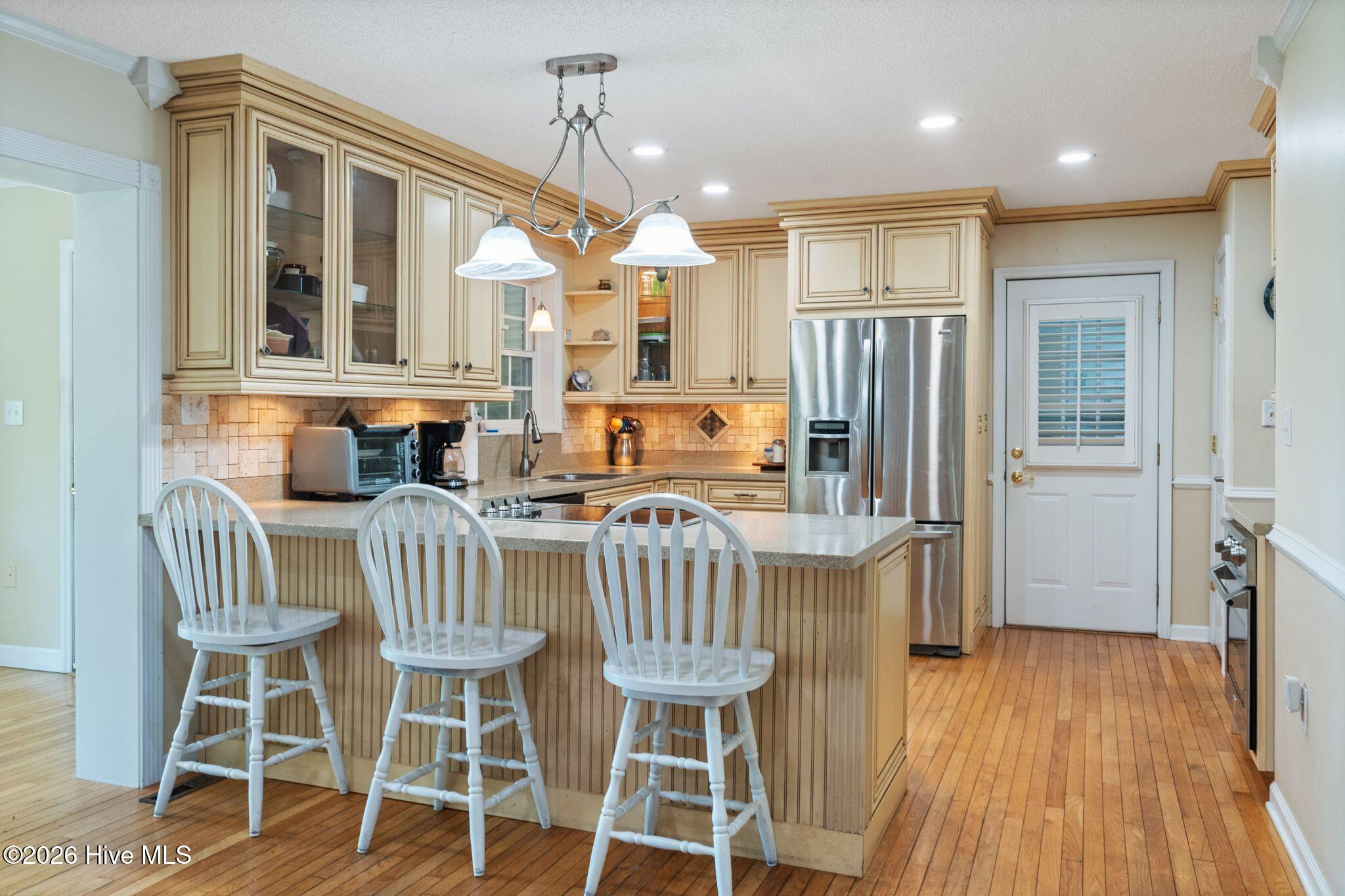 211 S Shore Drive Property Photo 14