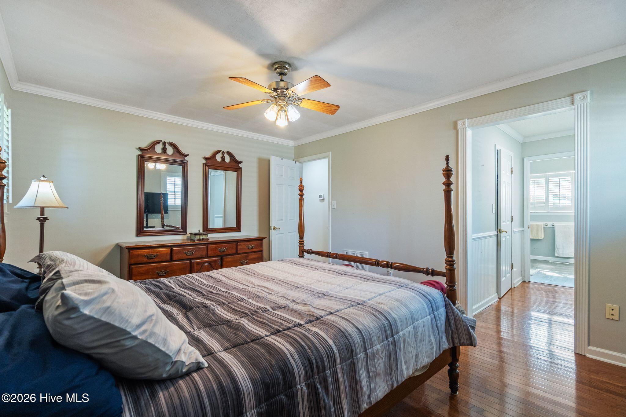 211 S Shore Drive Property Photo 24