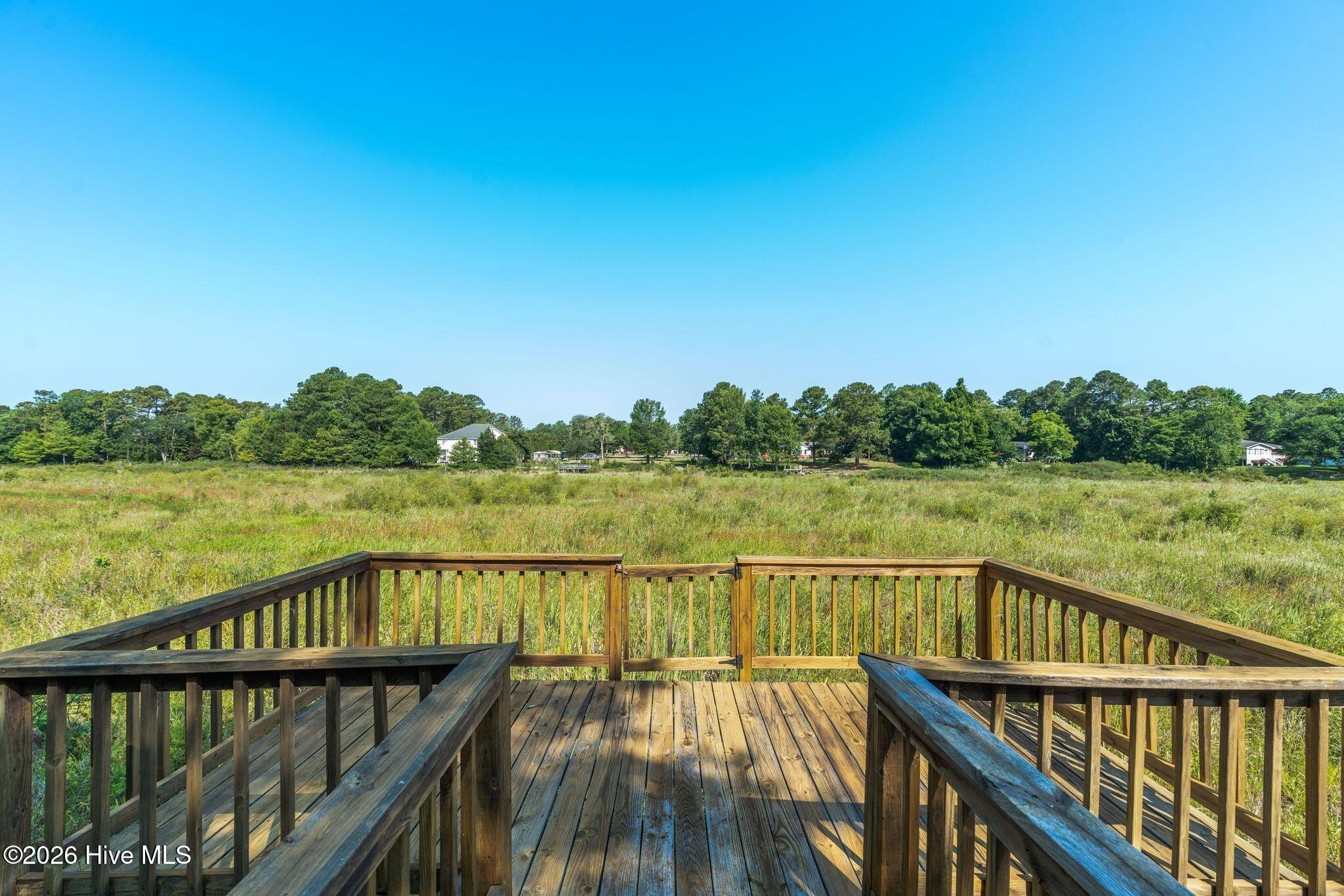 211 S Shore Drive Property Photo 63