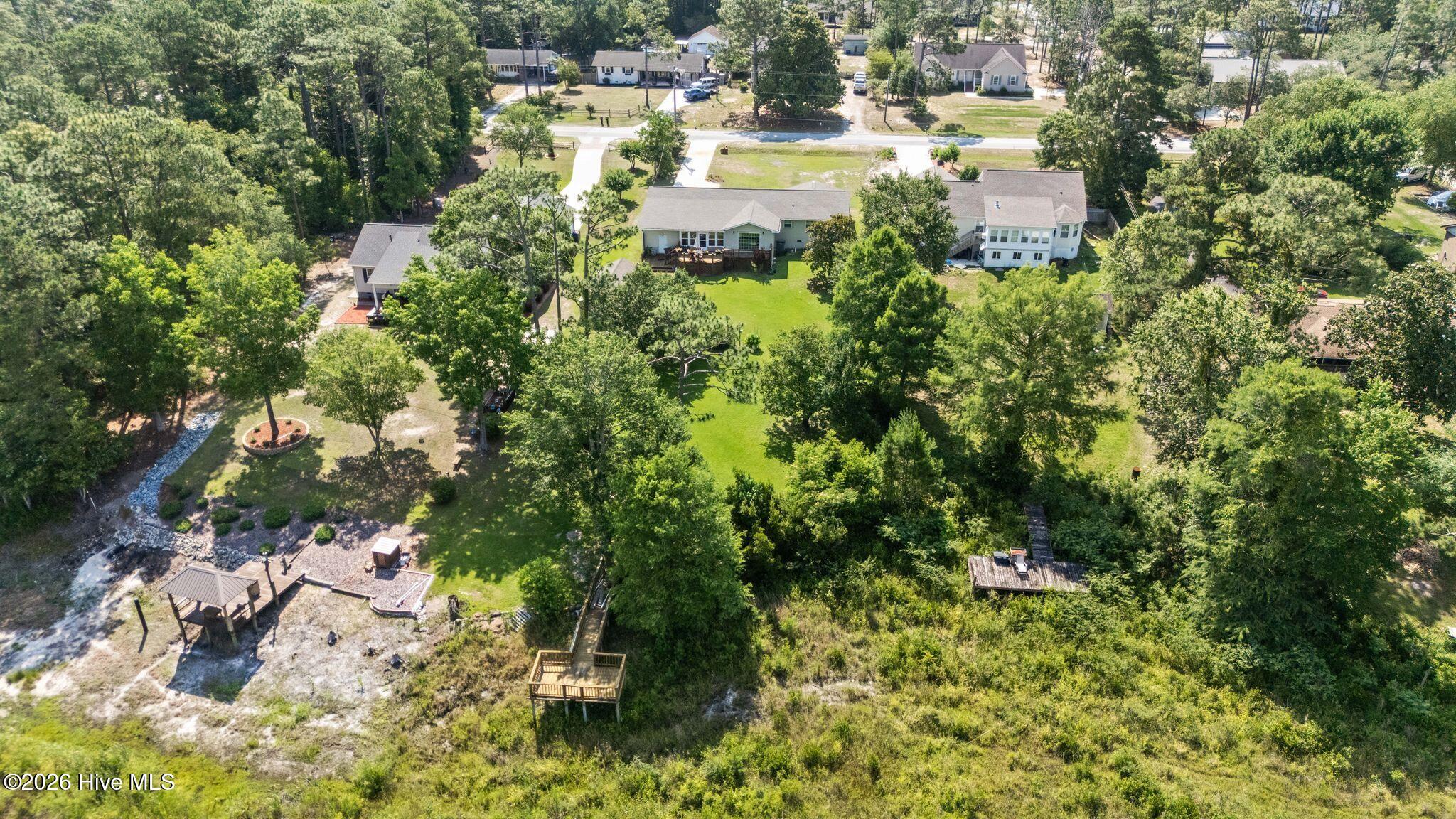 211 S Shore Drive Property Photo 77