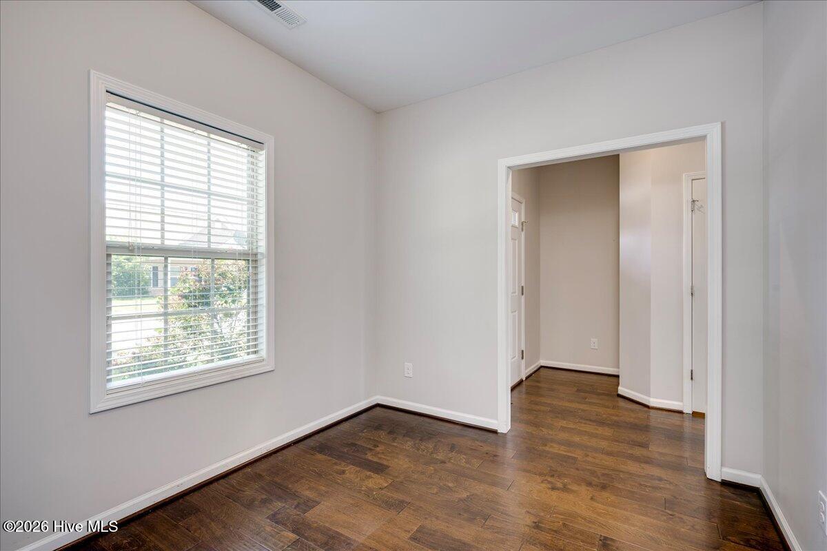 173 Tahoe Drive Property Photo 8
