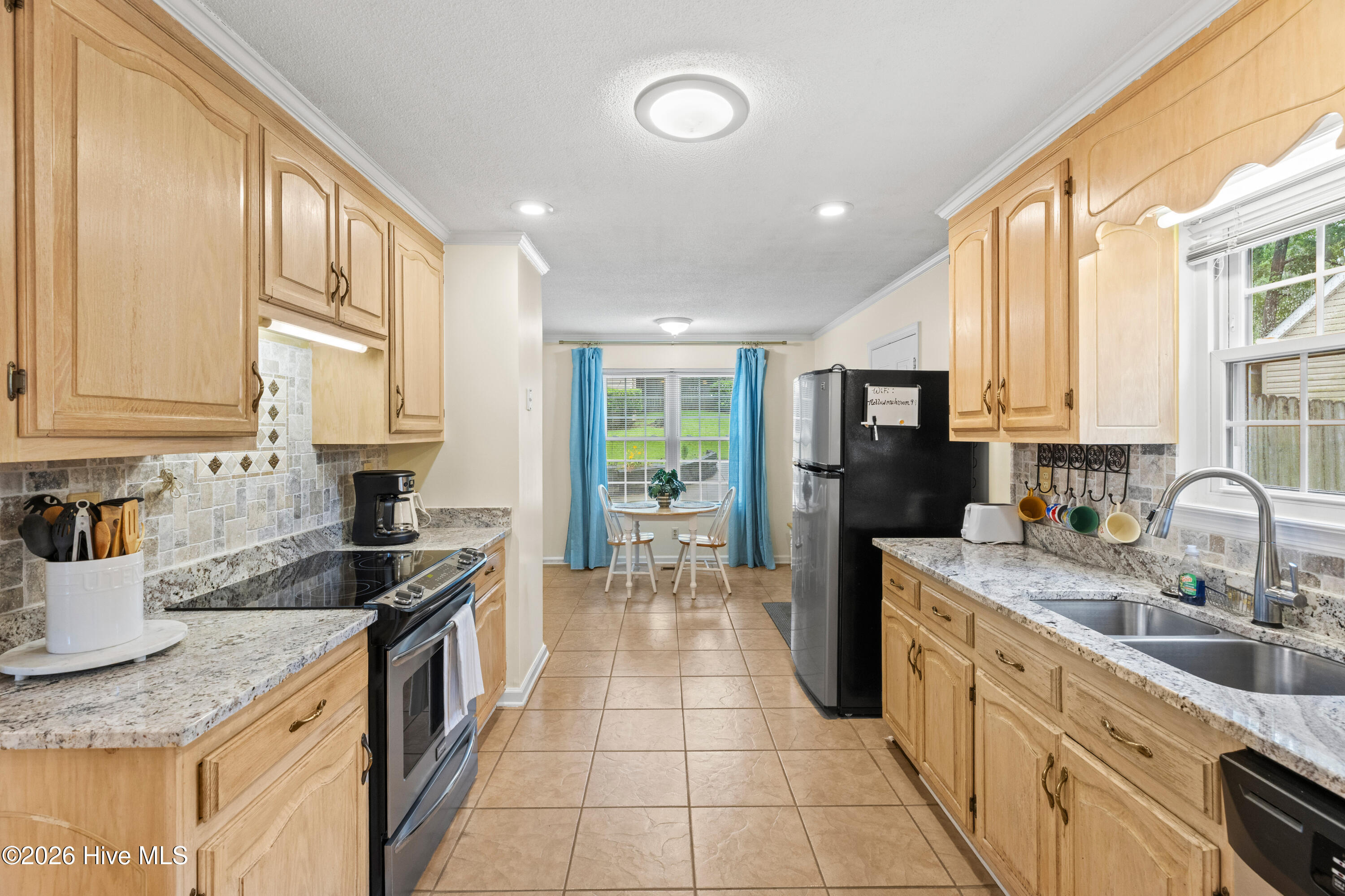 415 Bristol Road Property Photo 10