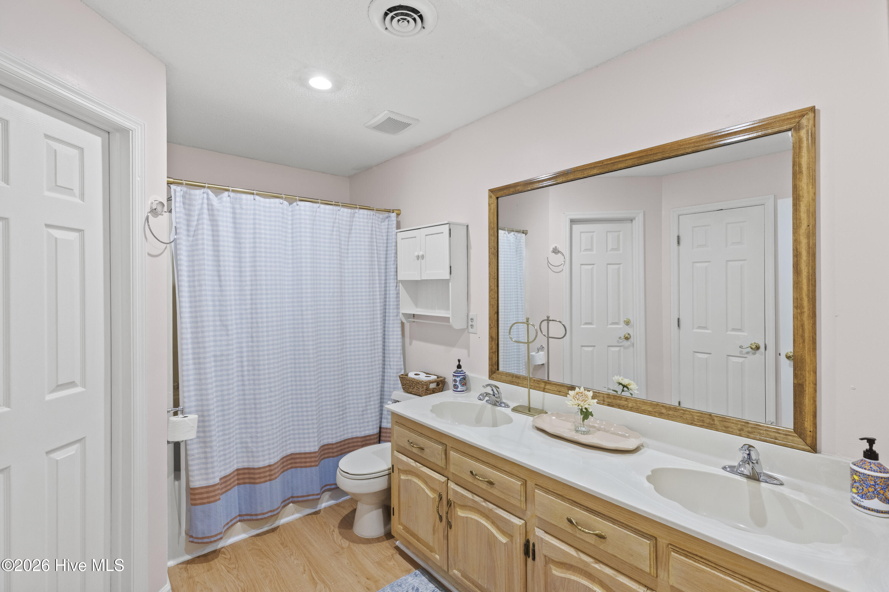 415 Bristol Road Property Photo 22