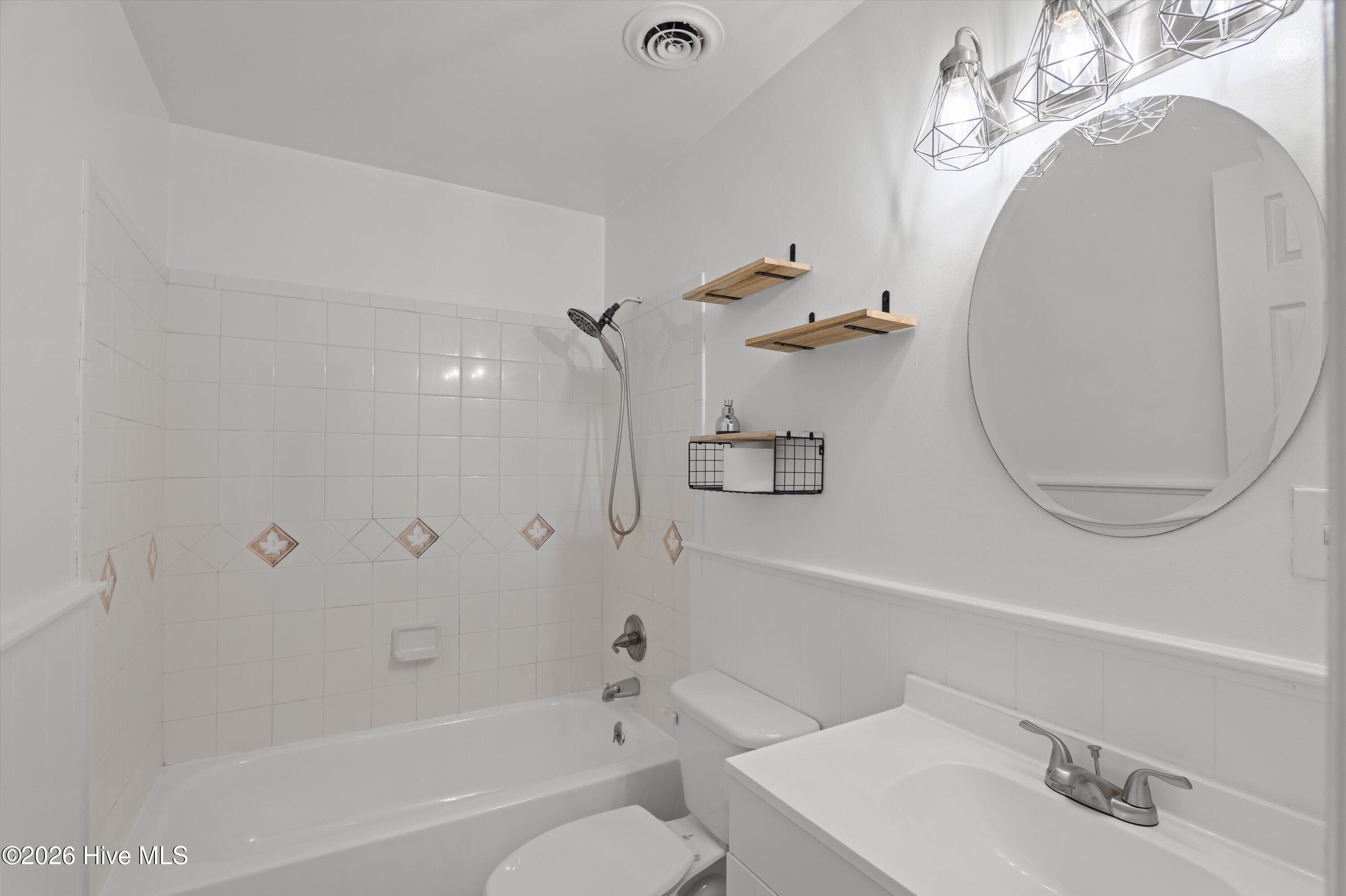 3355 Wedgewood Drive Property Photo 12
