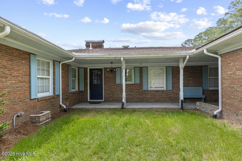 116 Oak Street Property Photo 4