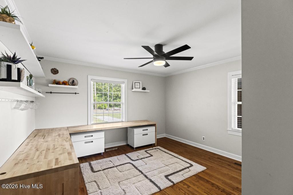 116 Oak Street Property Photo 44
