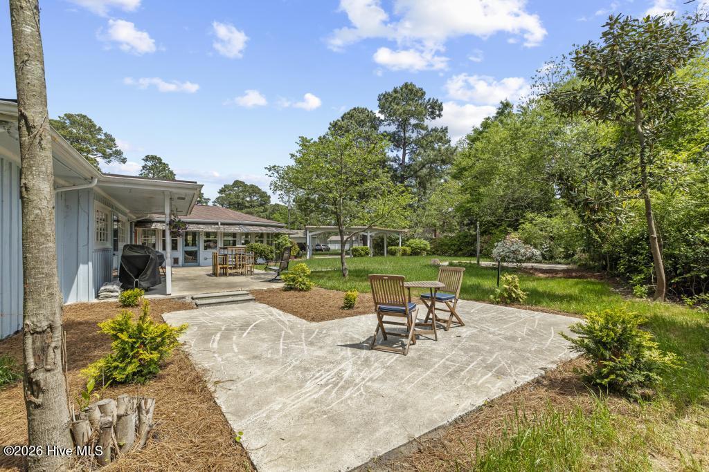 116 Oak Street Property Photo 49