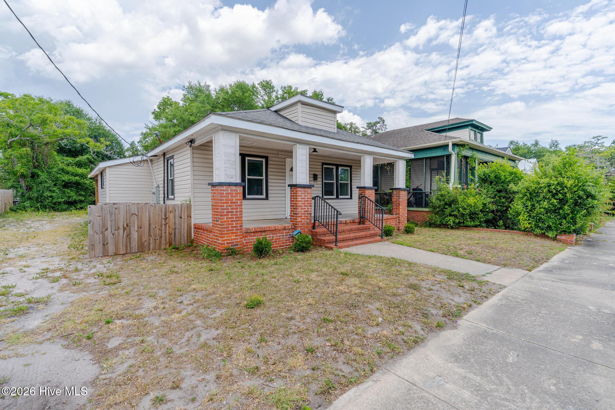 1109 S 9th Street Property Photo 5