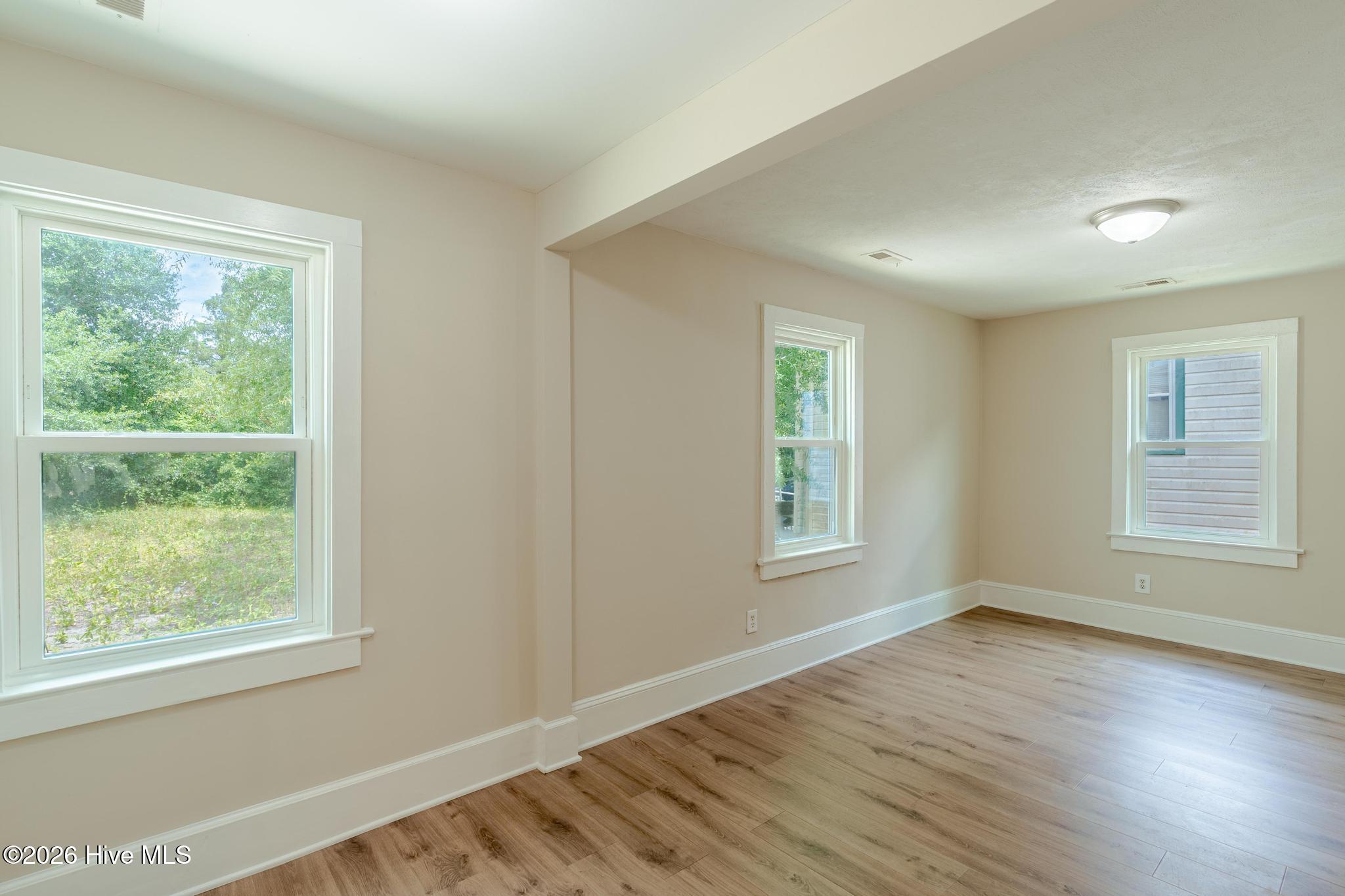1109 S 9th Street Property Photo 20