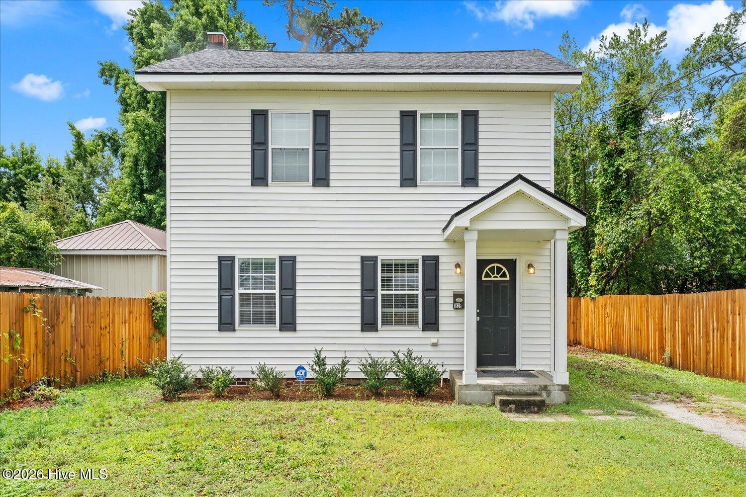 1826 Howard Avenue Property Photo 1