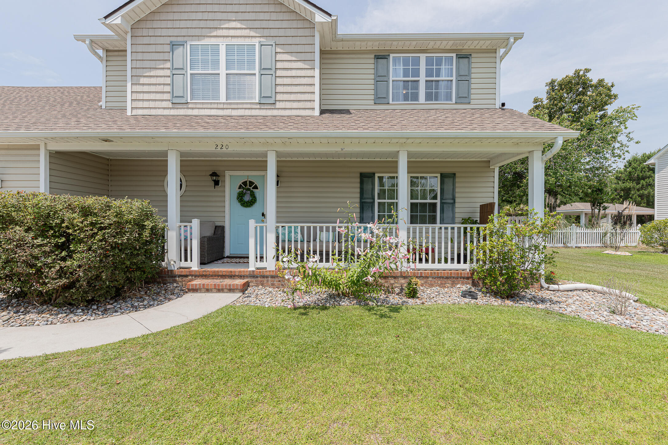 220 Pigeon Lane Property Photo 9