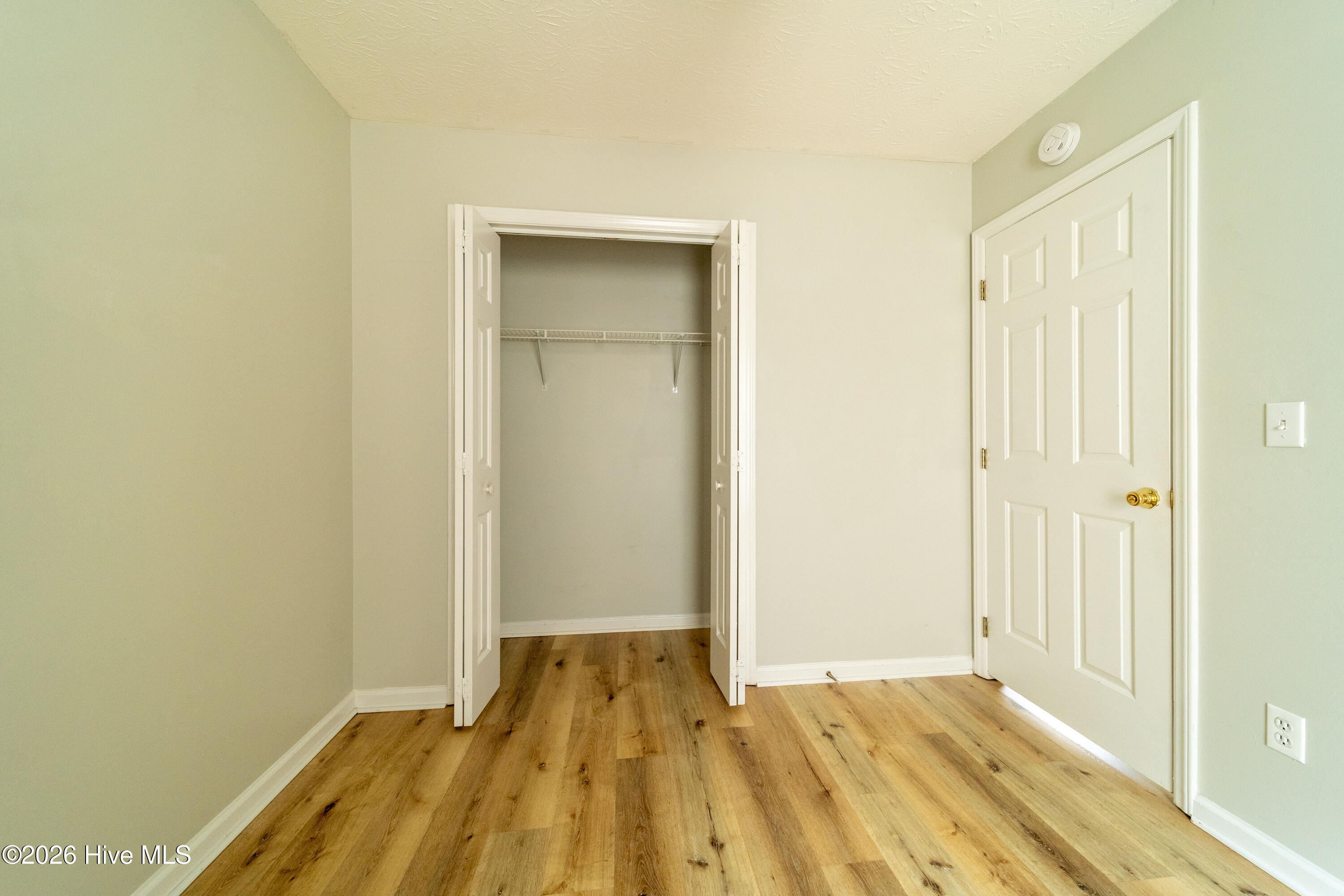 4311 Jasmine Cove Way Property Photo 16
