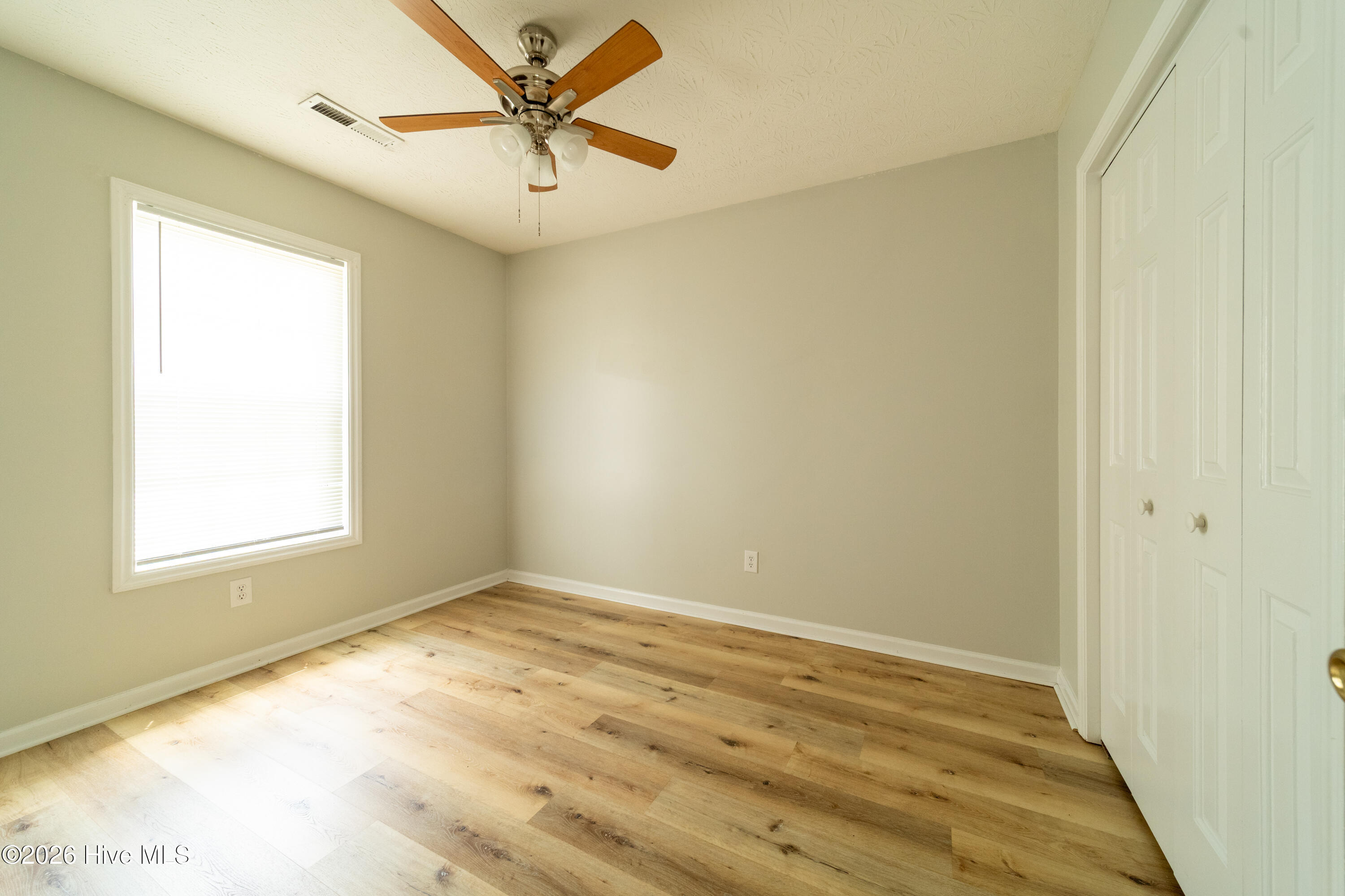 4311 Jasmine Cove Way Property Photo 17
