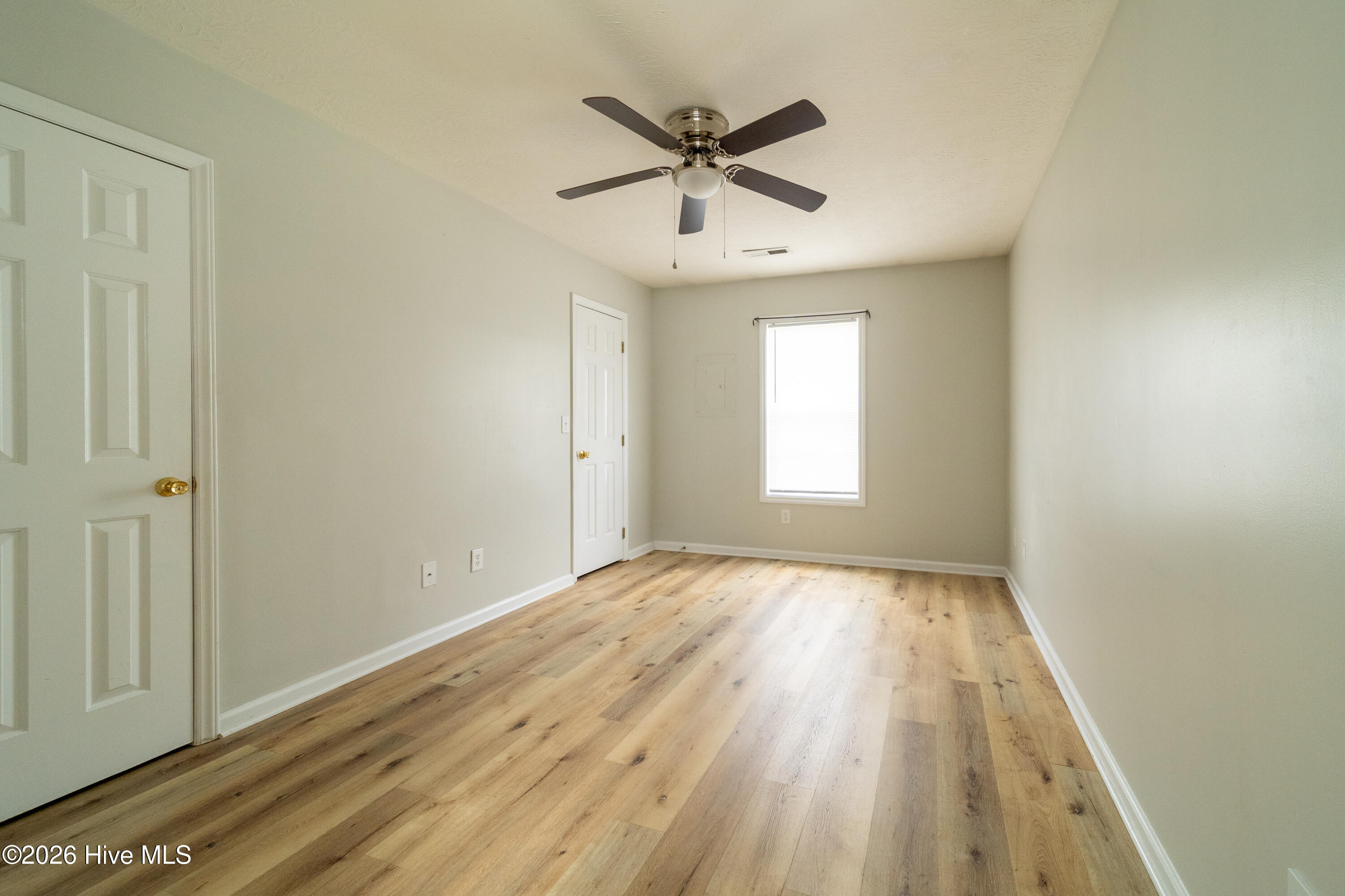 4311 Jasmine Cove Way Property Photo 18