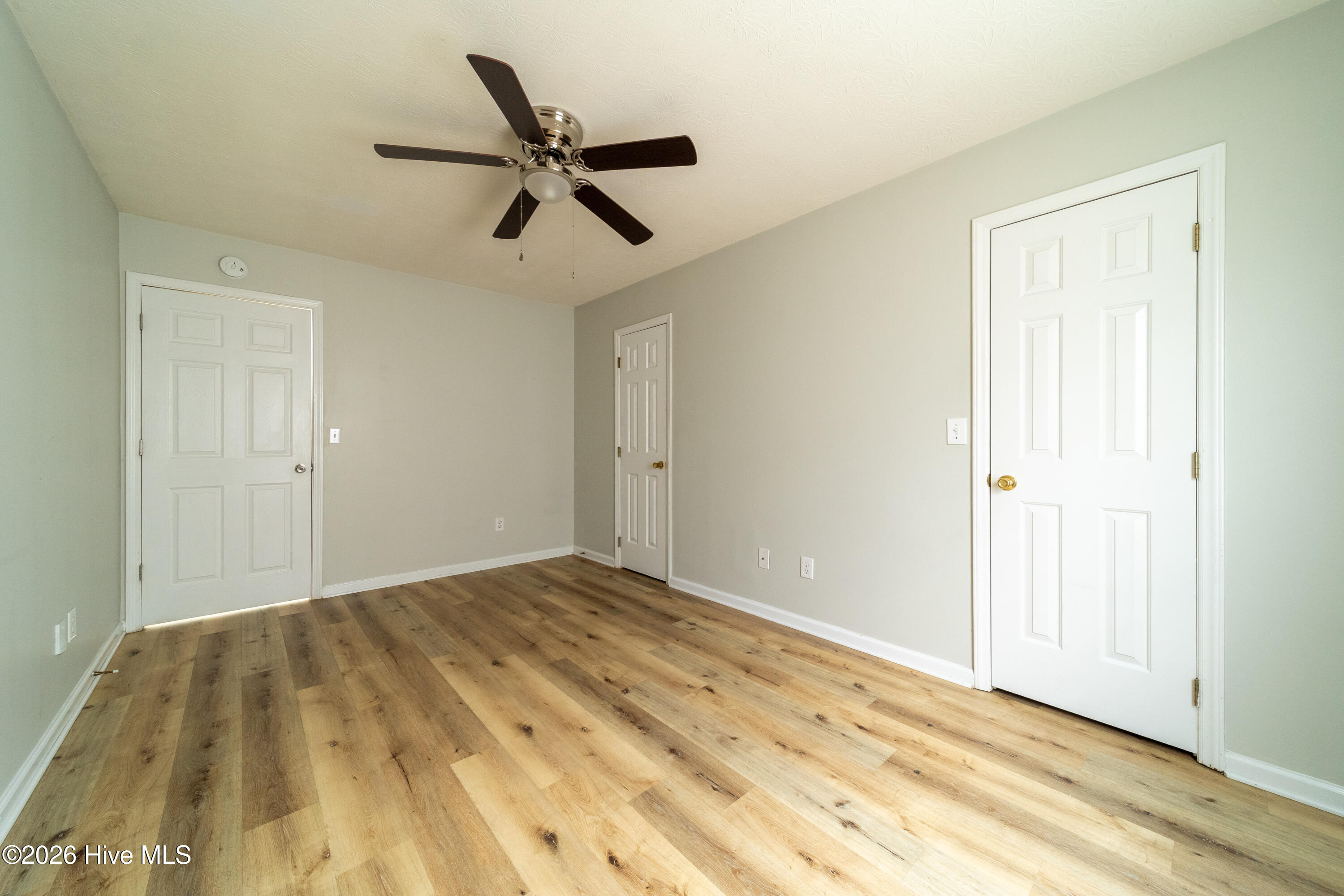 4311 Jasmine Cove Way Property Photo 20
